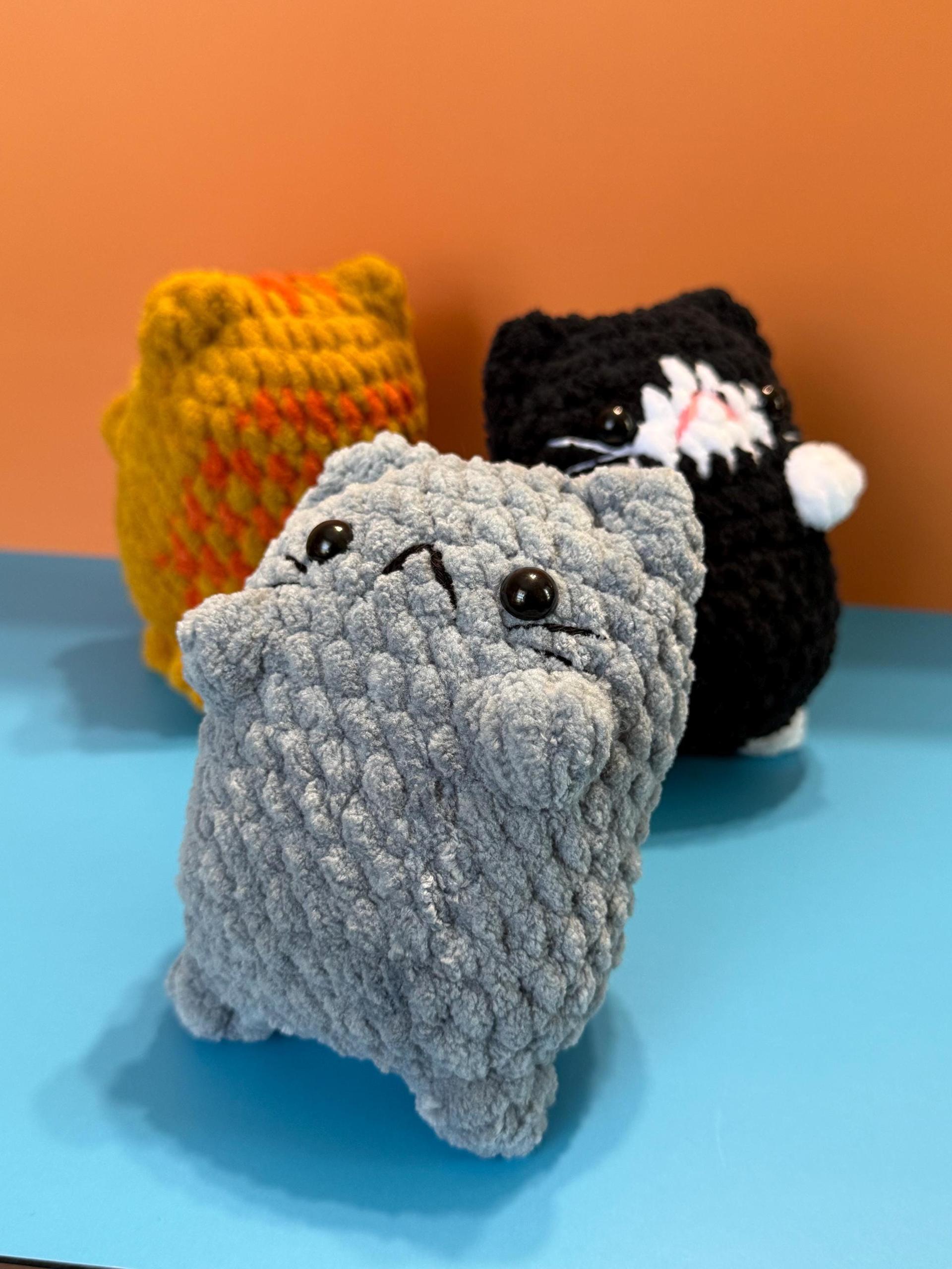 Flat Pocket Cats | Crochet Patterns | Striped, Tuxedo and Solid Cats thumbnail 4