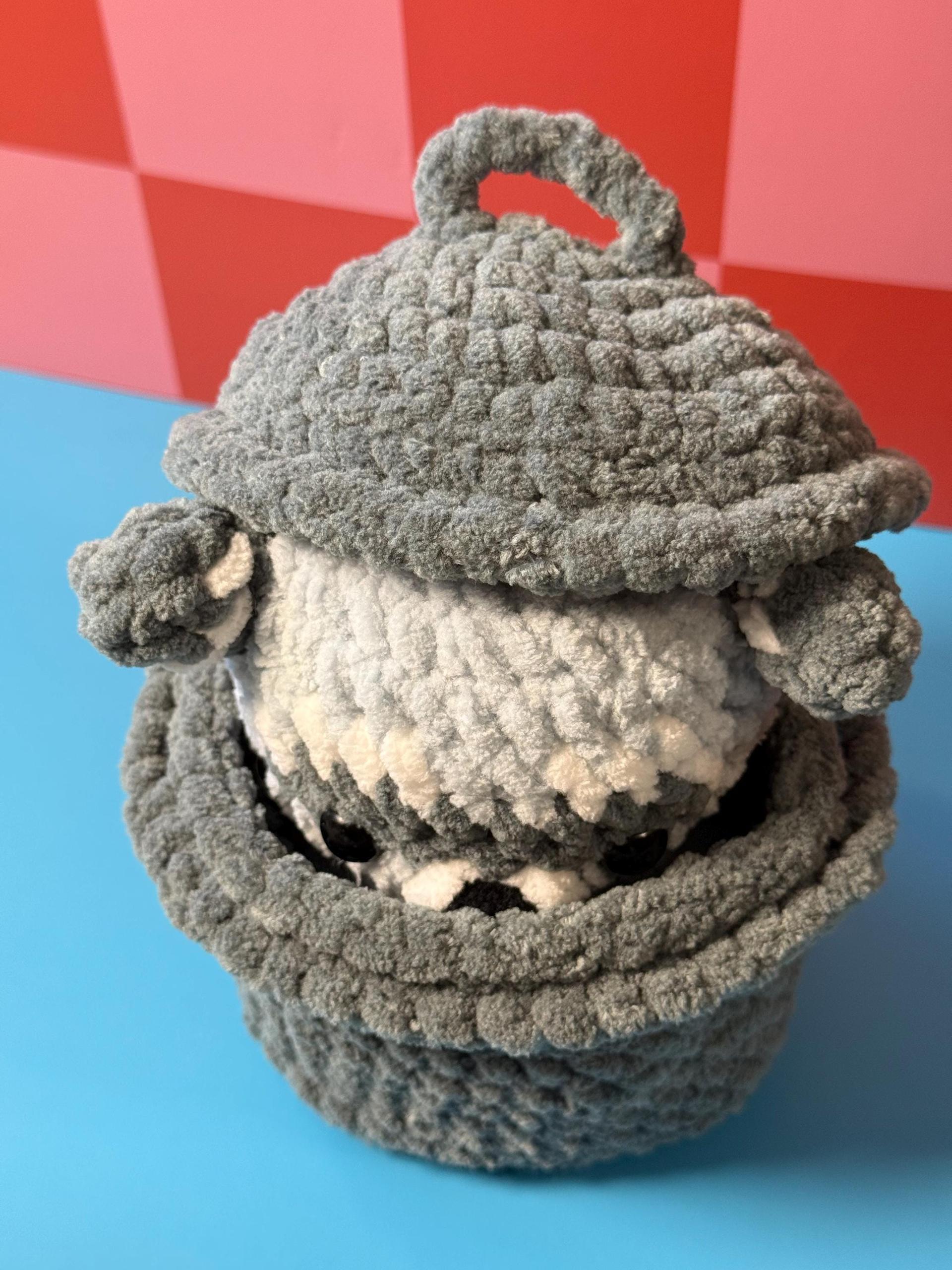 Ricky the Raccoon | in a Trashcan | Crochet Pattern thumbnail 6