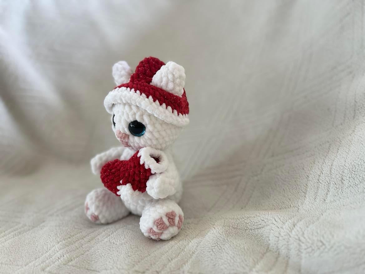 Christmas kitty thumbnail 2