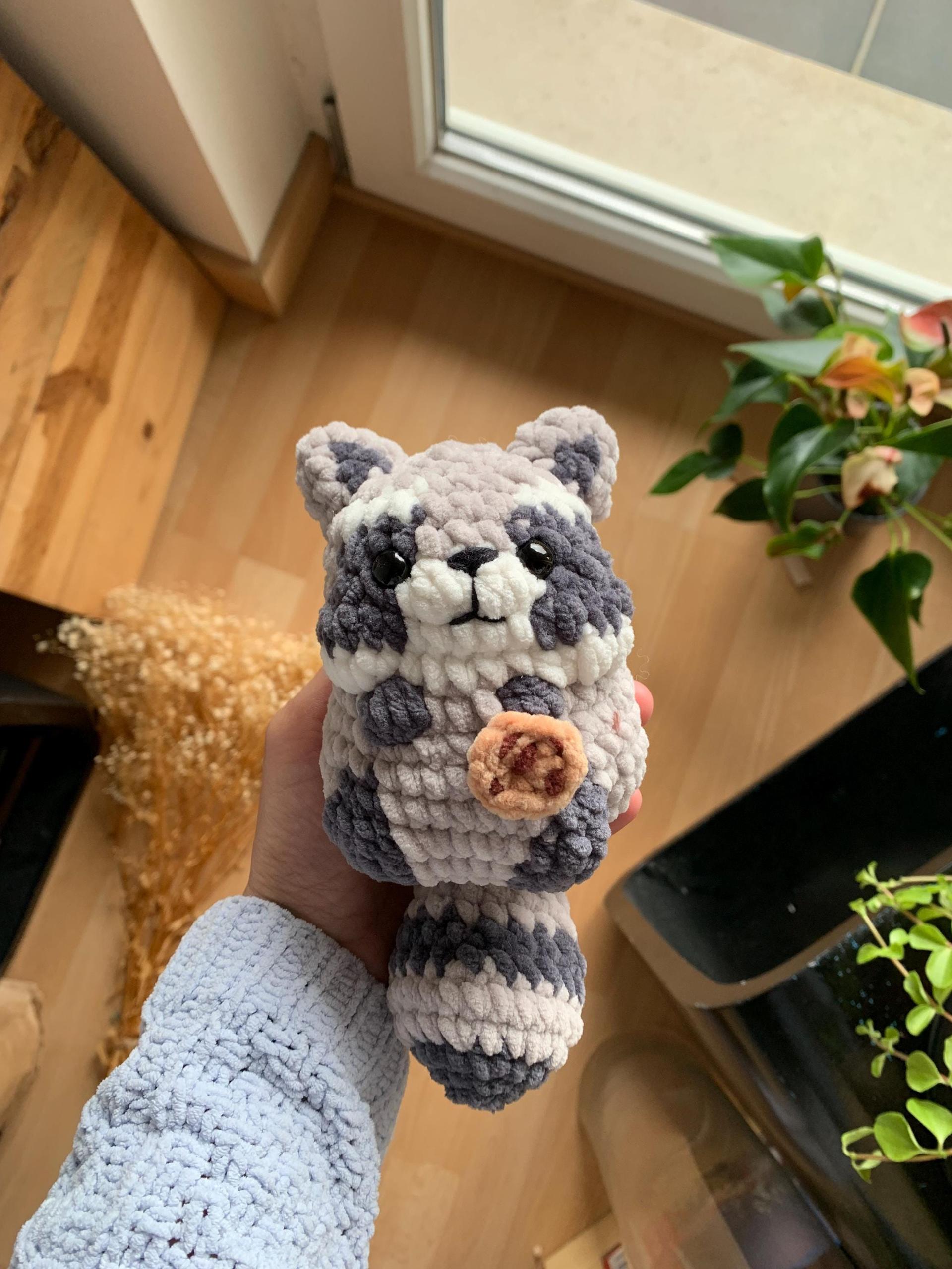 Raccoon and Otter No - Low sew PDF Crochet pattern Chubby Amigurumi thumbnail 7
