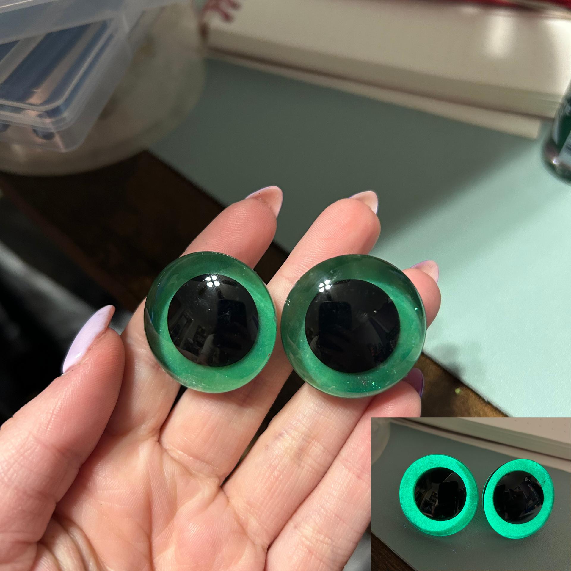 Glow in the dark safety eyes thumbnail 14