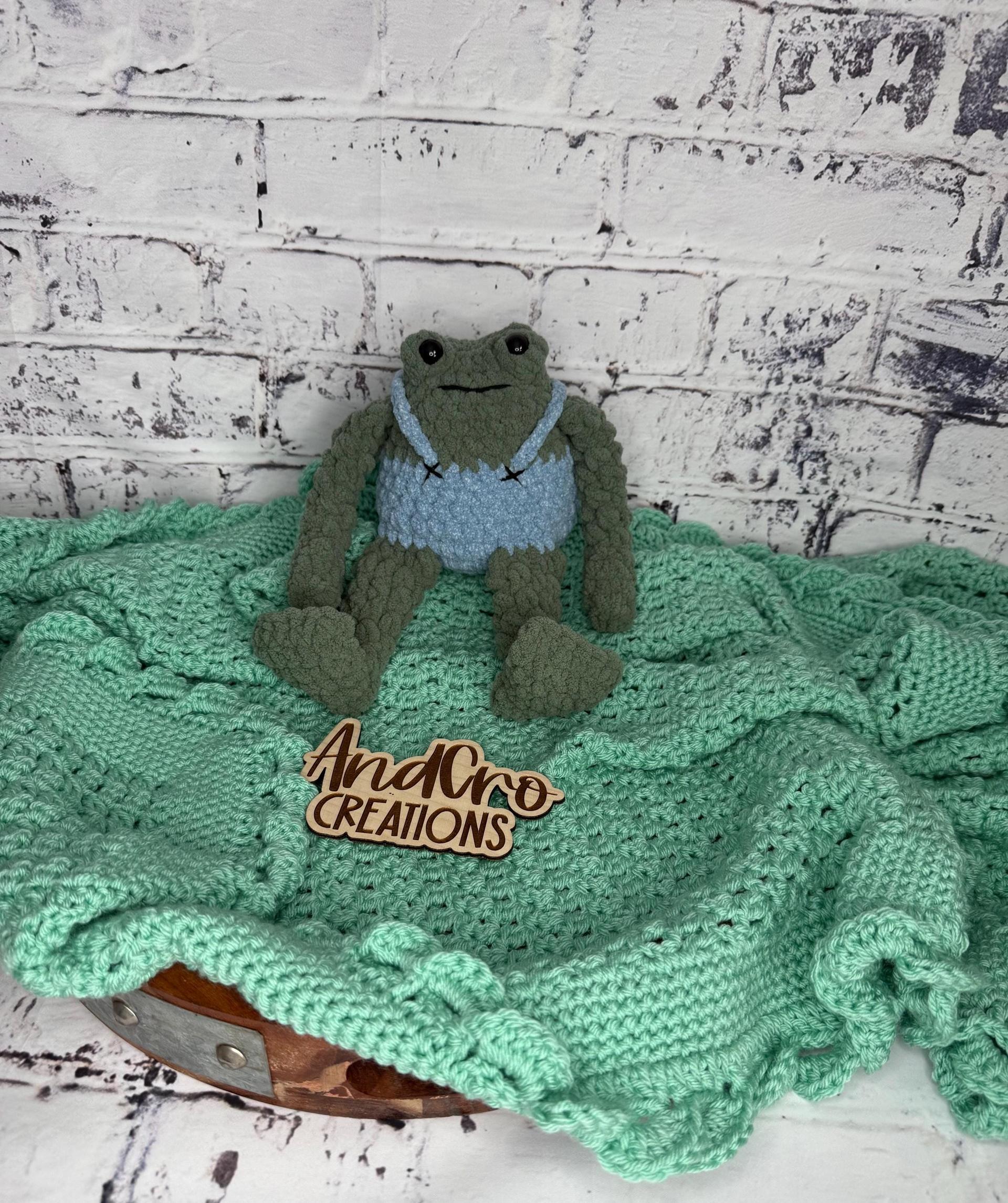Crochet Frog Plushie • Adorable Amigurumi Frog in Overalls • Handmade Stuffed