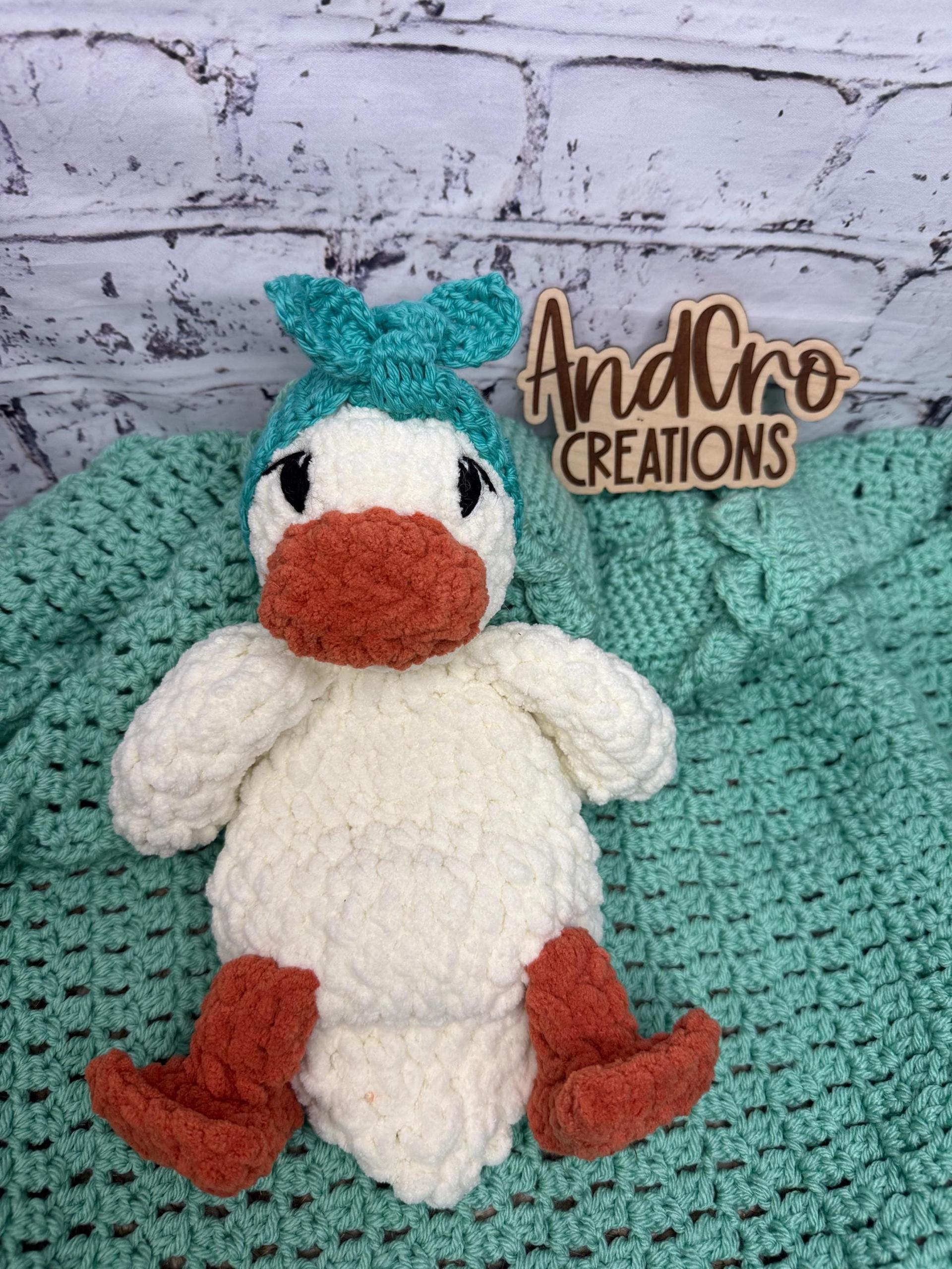 Handmade Amigurumi Duck Plushie • Soft Plush Yarn Stuffed Toy