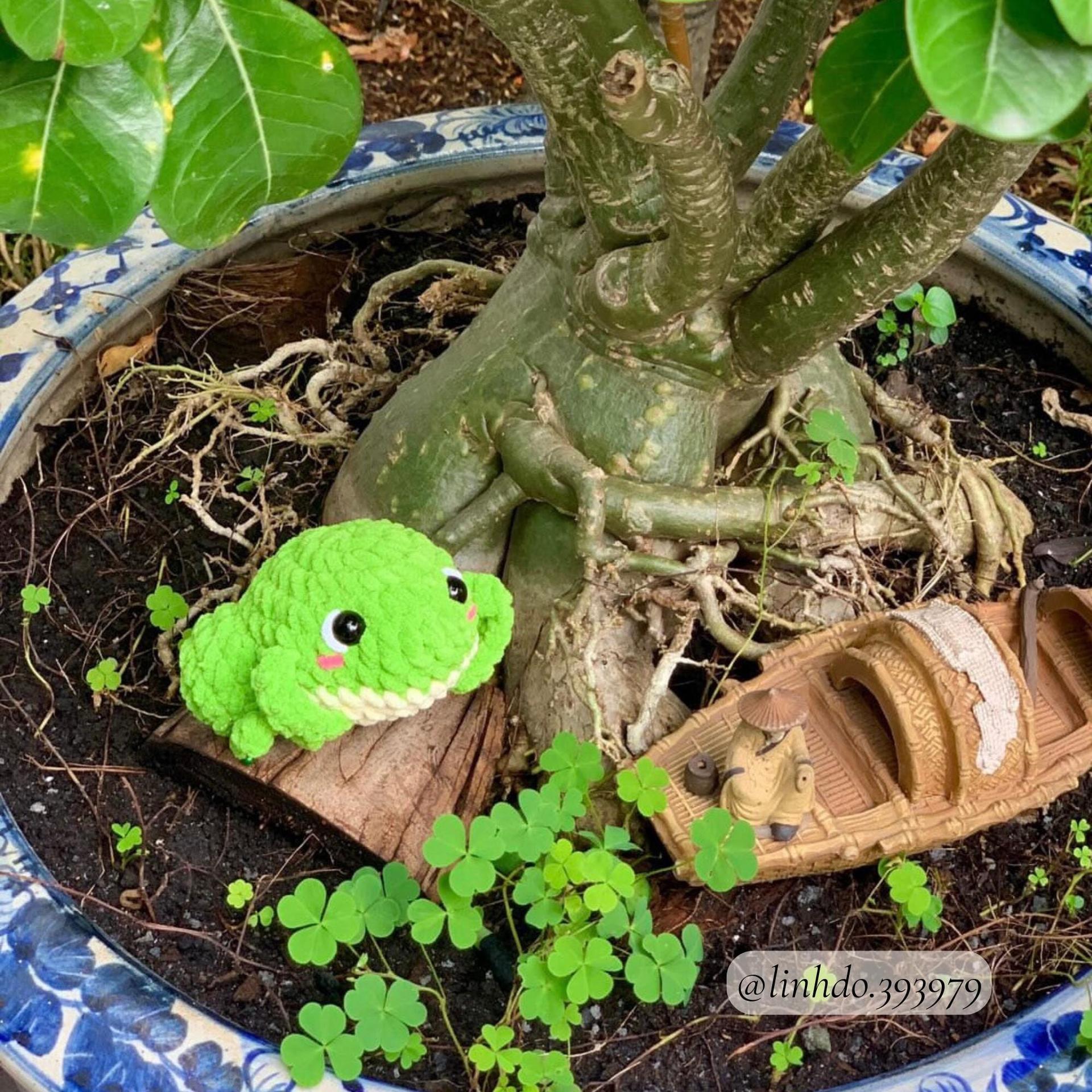 Baby Frog Crochet Pattern thumbnail 2