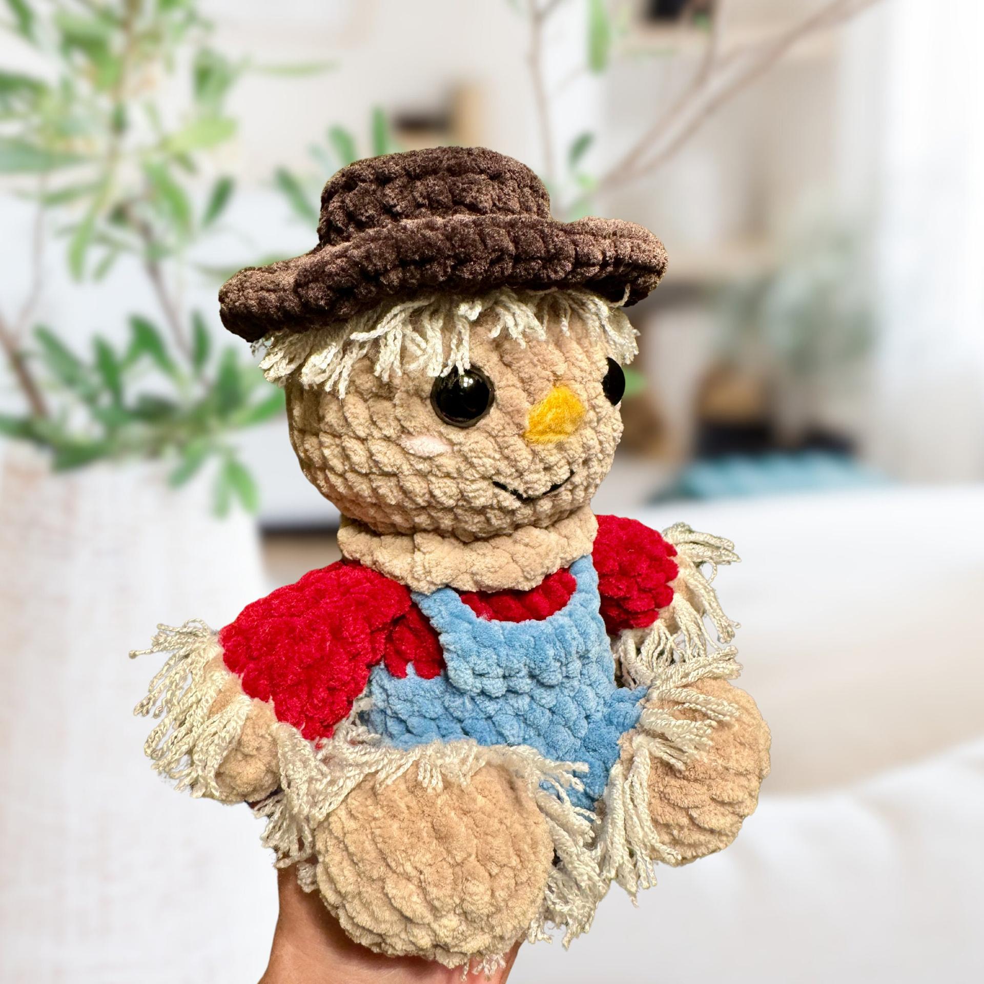 Archie the Scarecrow Crochet Pattern thumbnail 2
