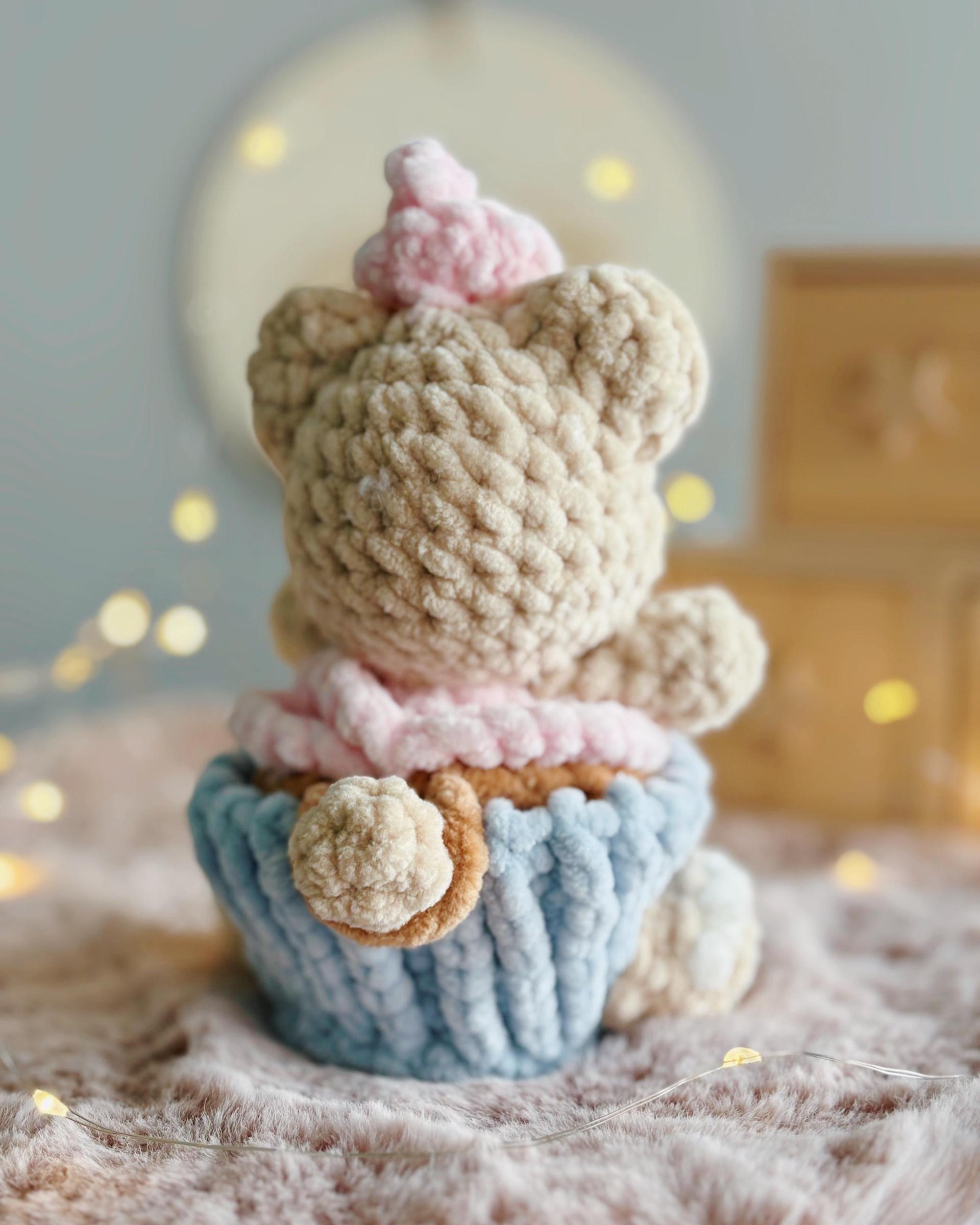 Crumbs the Cupcake Bear thumbnail 4