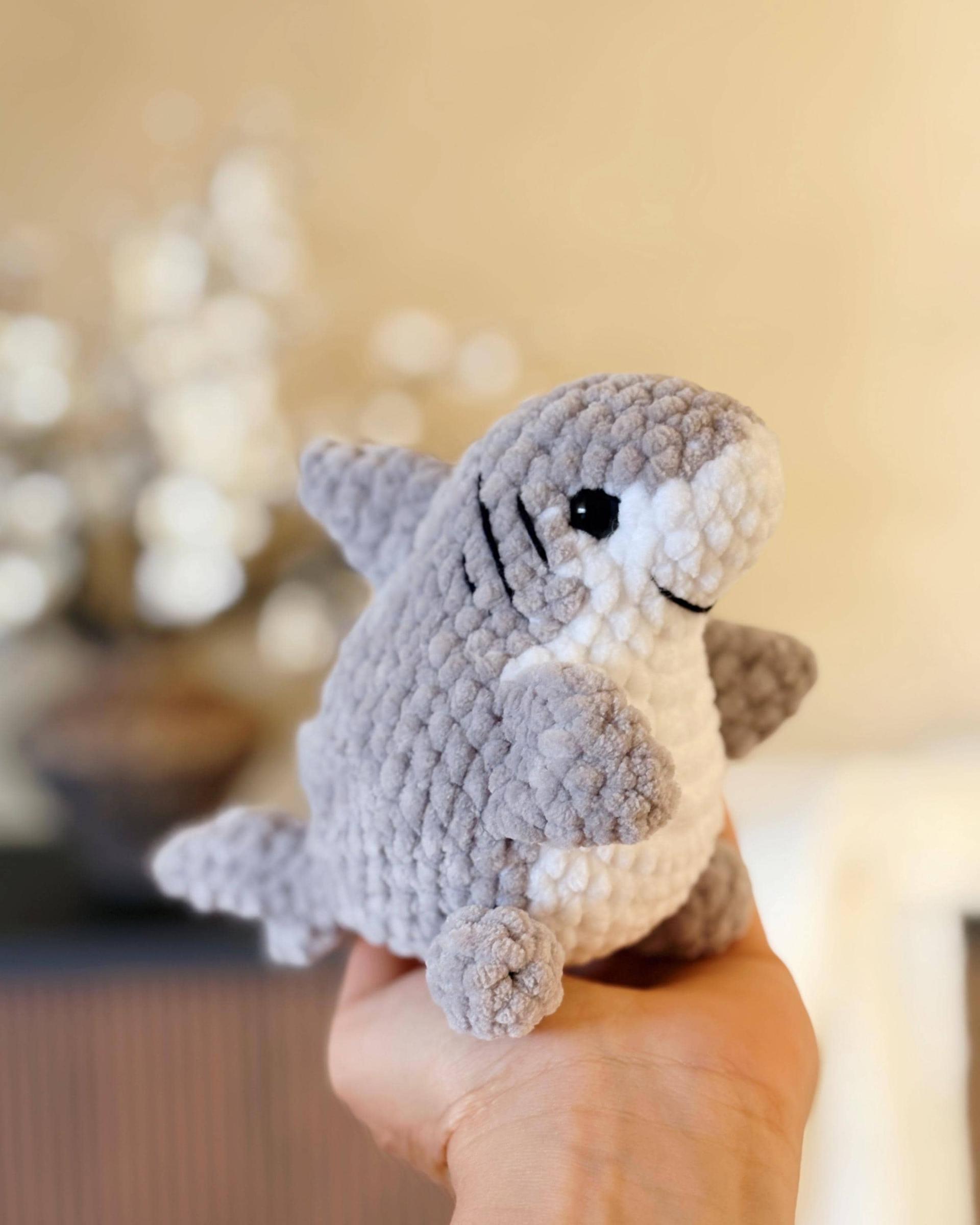 Bruce the Chubby Shark / low-sew crochet pattern thumbnail 3