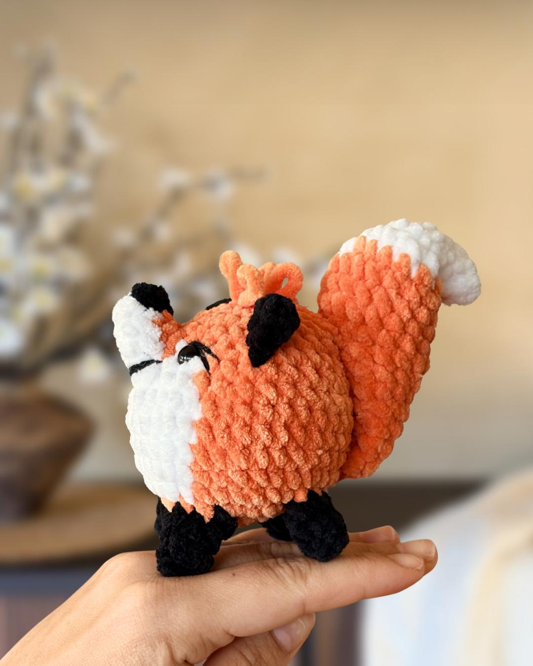 Vivien the Snooty Fox - FREE thumbnail 2