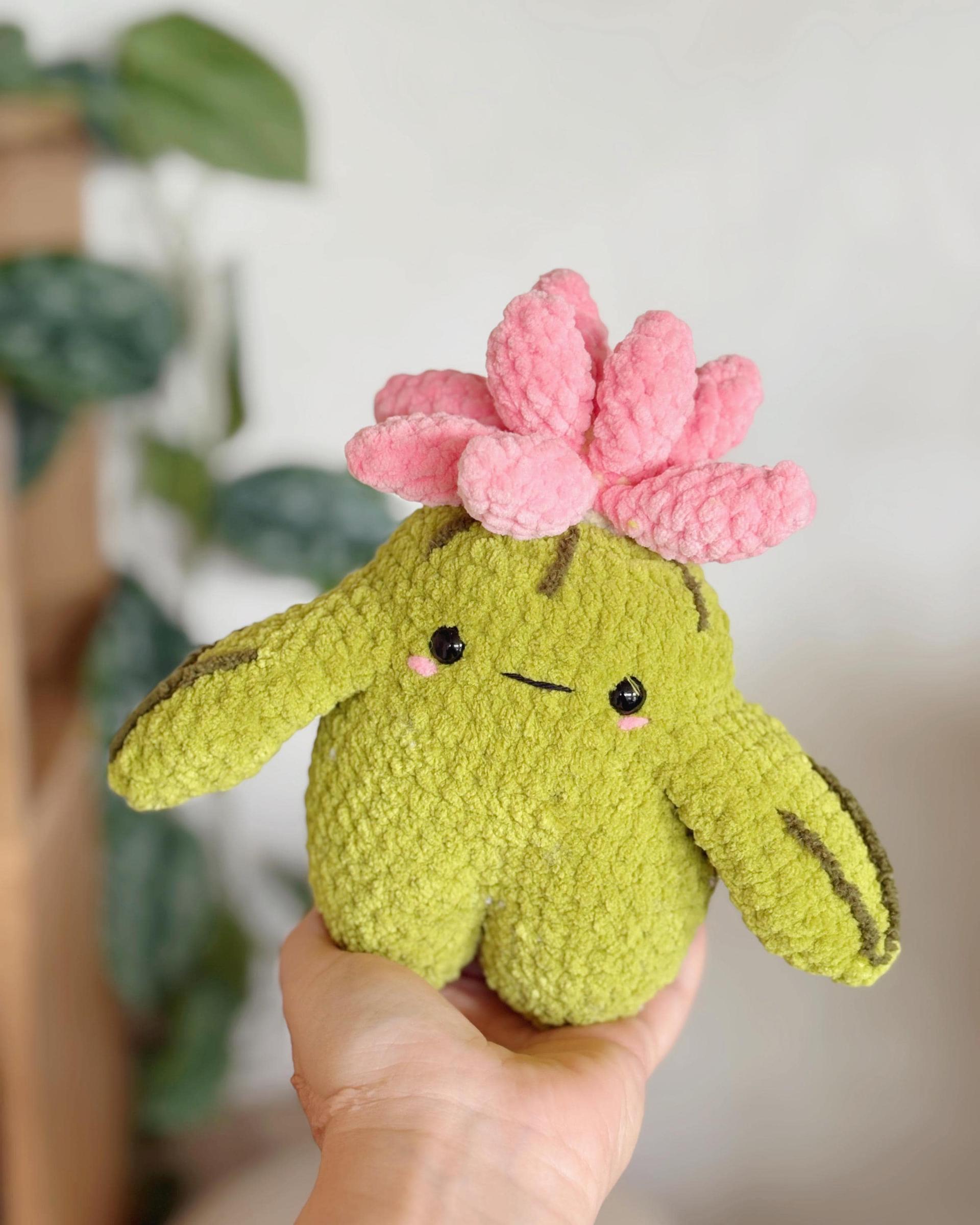 Thea the Cactus /no-sew crochet pattern thumbnail 4