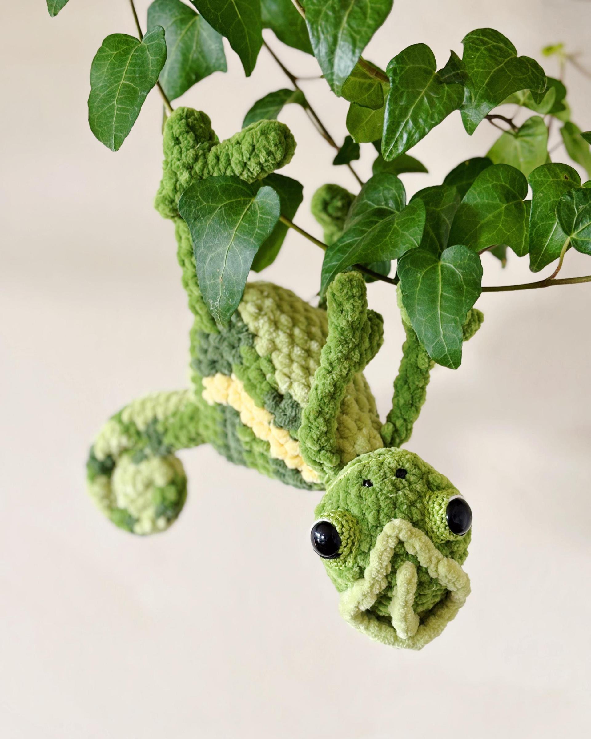 MILO the Chameleon thumbnail 3