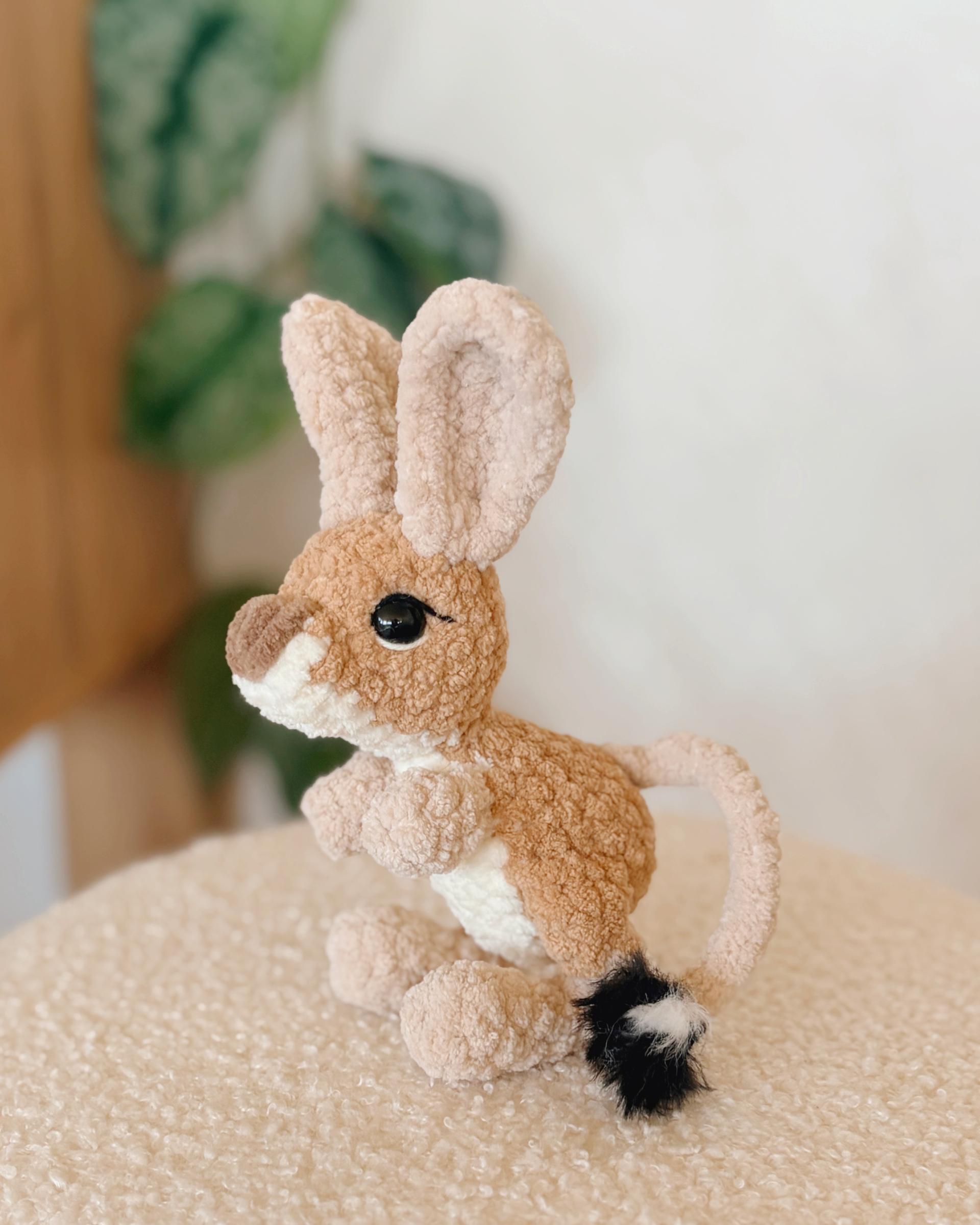 Zuri the Jerboa / low-sew crochet pattern thumbnail 5
