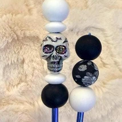 Skull  Amisticks | Crochet Sticks | Sewing Sticks | Amigurumi | plushies thumbnail 2