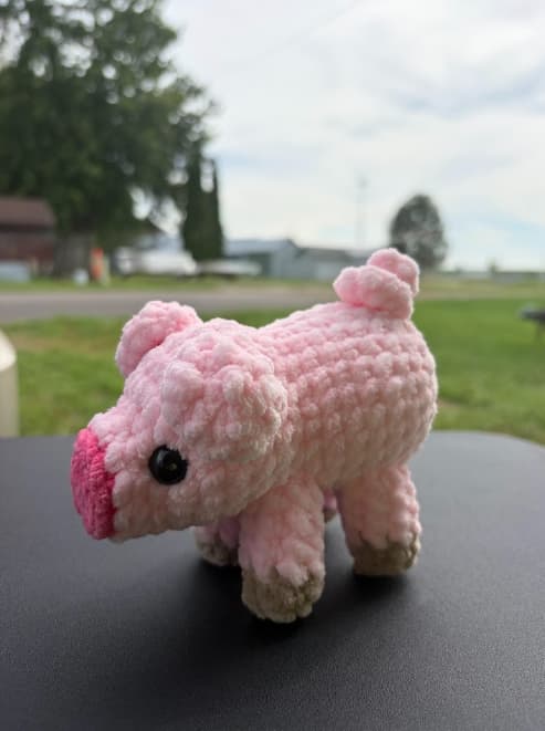 Pig thumbnail 2