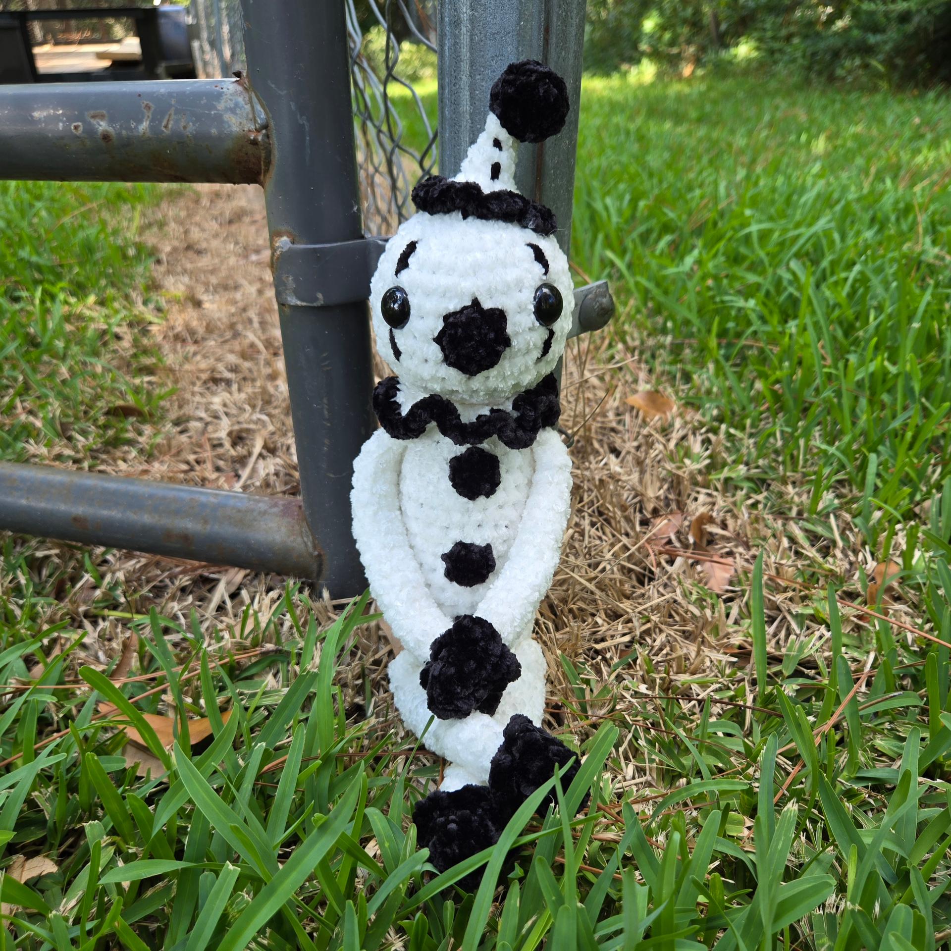 Leggy clown