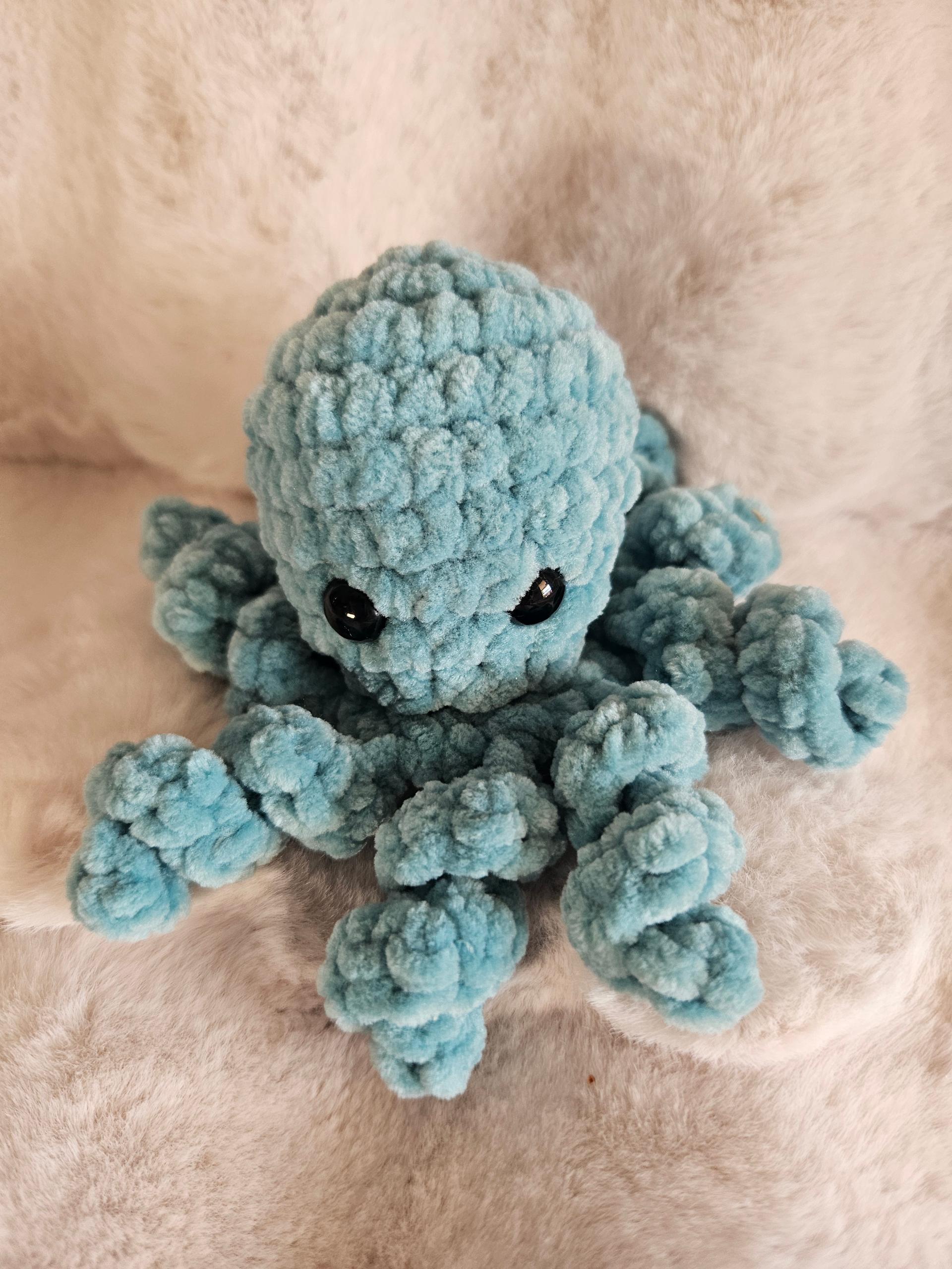 7-Inch Handmade Crochet Octopus Plushie – Aqua Blue Amigurumi Sea Creature