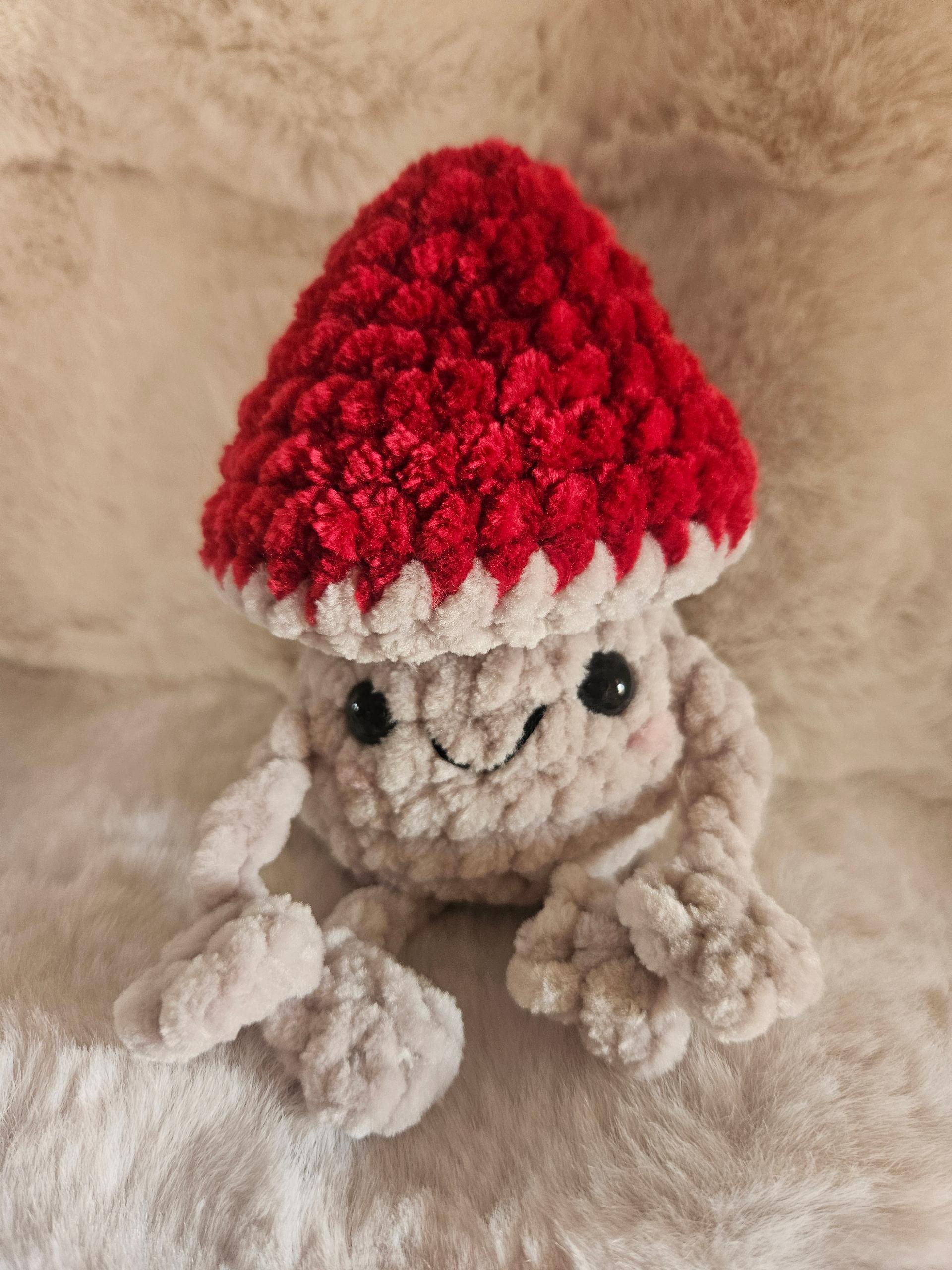 6.5-Inch Weighted Crochet Mushroom Desk Buddy – Red & White Amigurumi Plushie – Cute Woodland Decor
