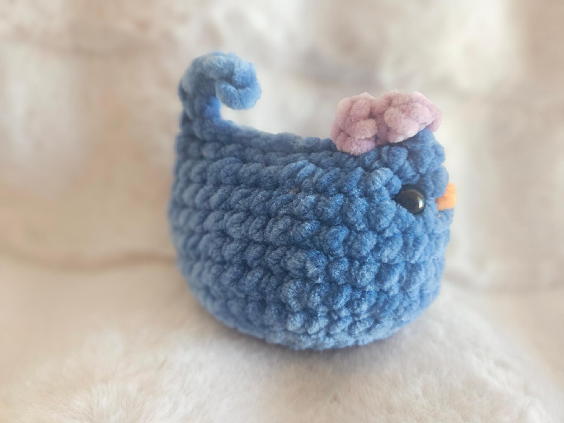 Handmade Crochet Blue Chicken Plushie Amigurumi – 4 Inch Chunky Chenille Stuffed Animal, Cute Kawaii Farm Animal Gift