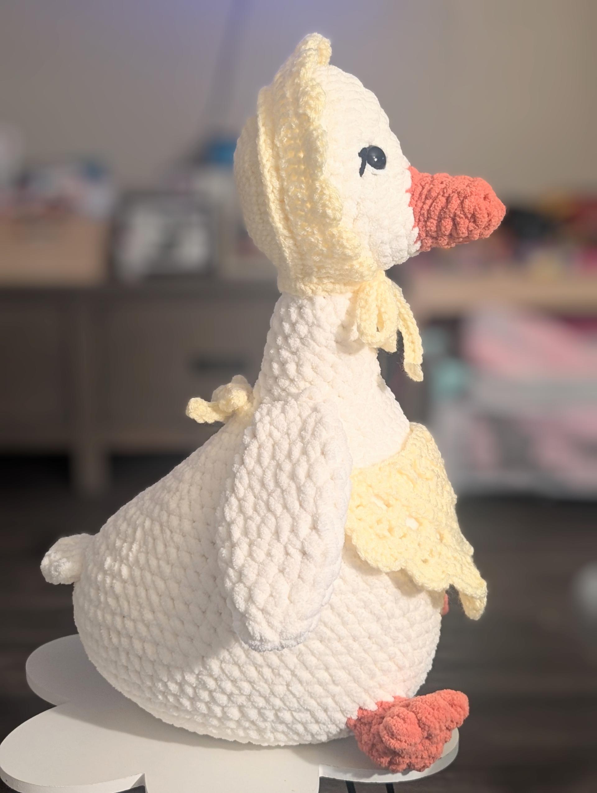Porch Goose thumbnail 4