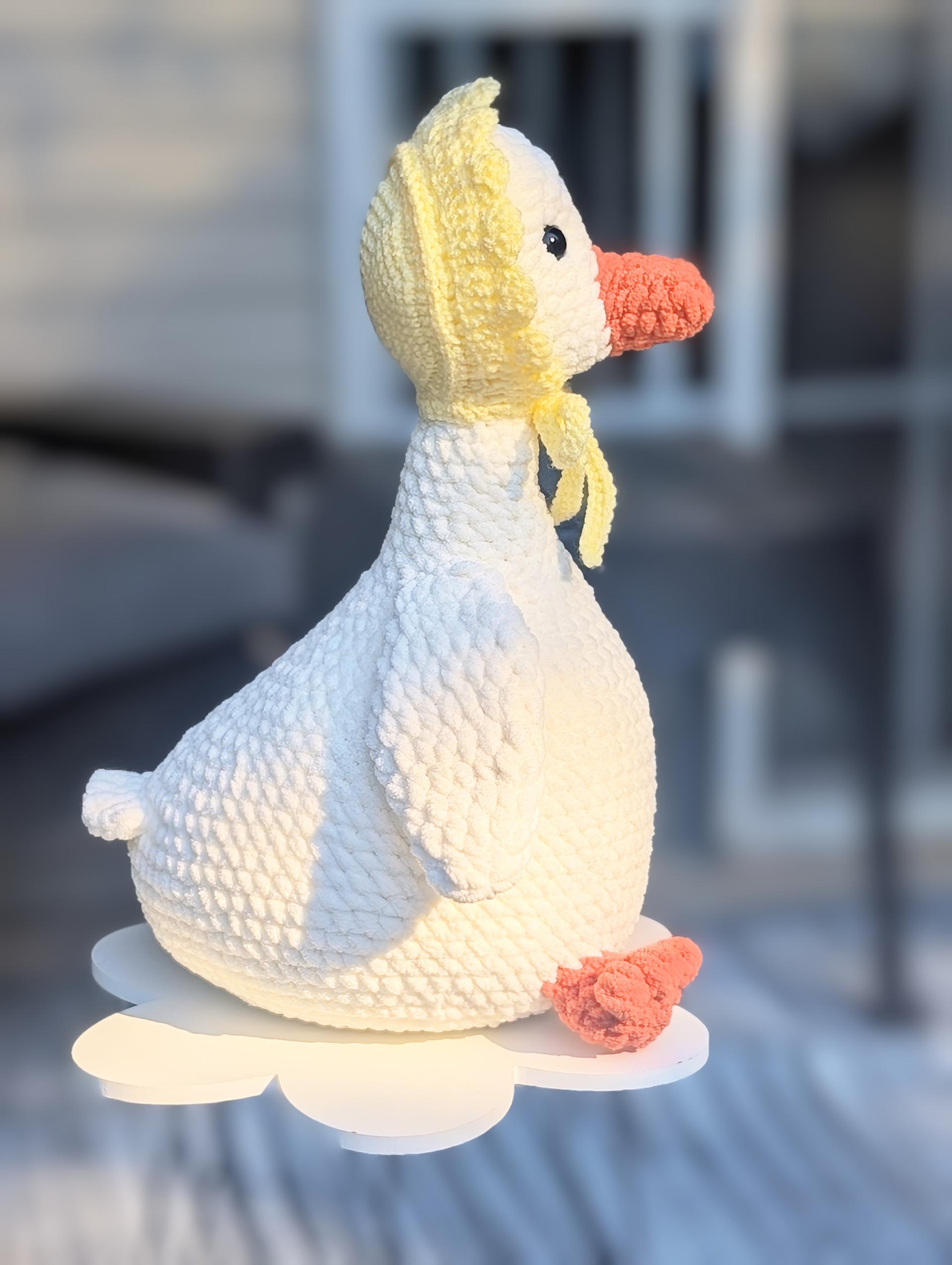 Porch Goose thumbnail 2