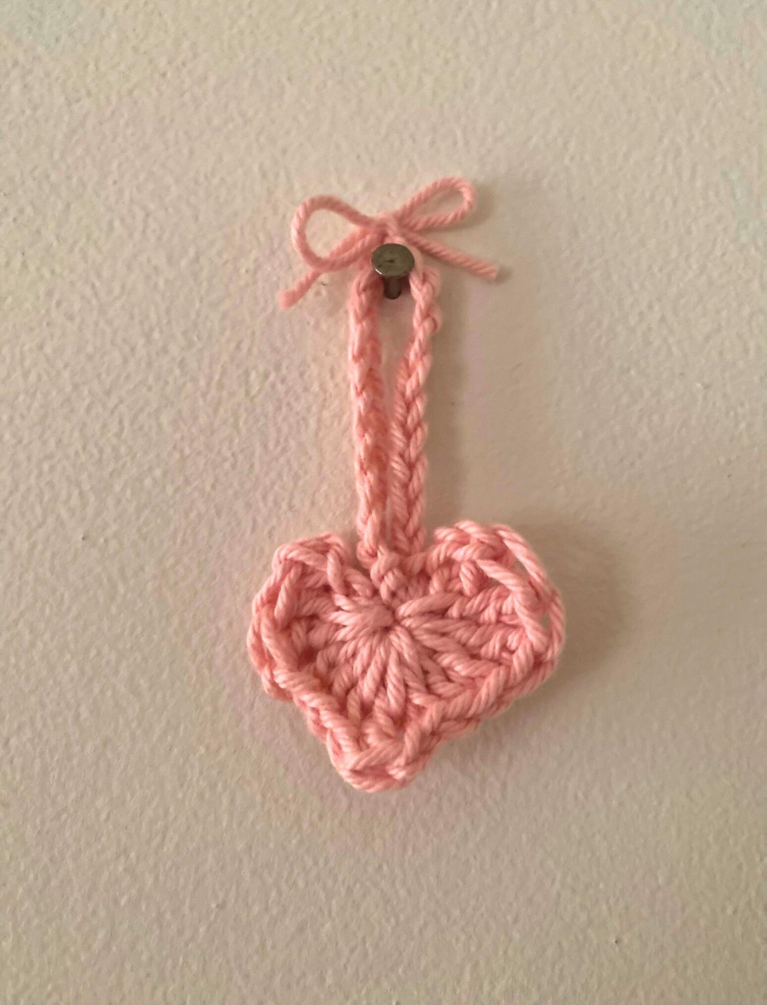 Crochet Mini Heart with Bow, Handmade Crochet Decoration, Crochet Cotton Heart thumbnail 7