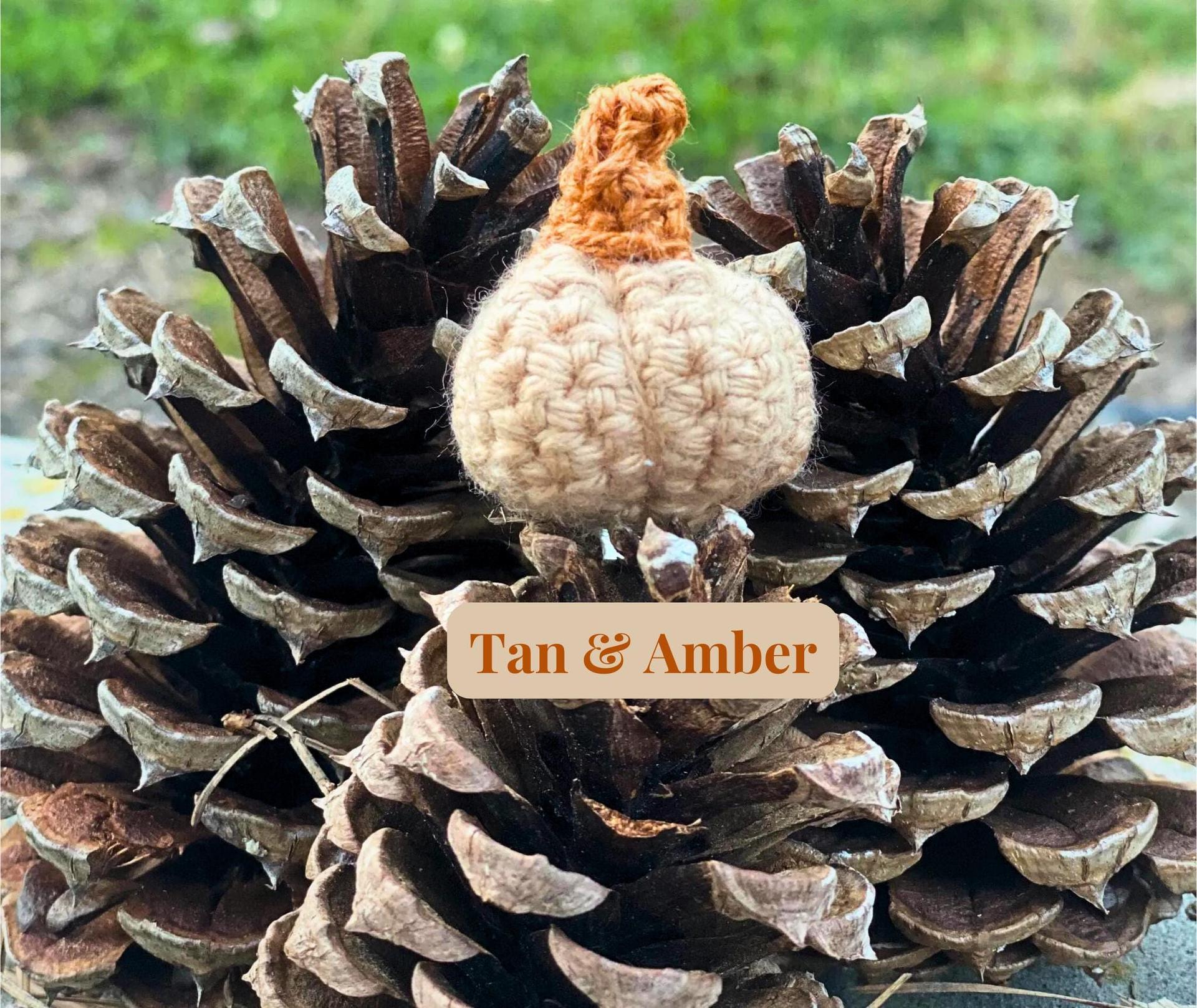 Crochet Tiny Fall Pumpkins Set of 5, Mini Pumpkin Decorations, Miniature Amigurumi Decor, Small Yarn Pumpkins, Handmade Gift for Fall Lovers thumbnail 6