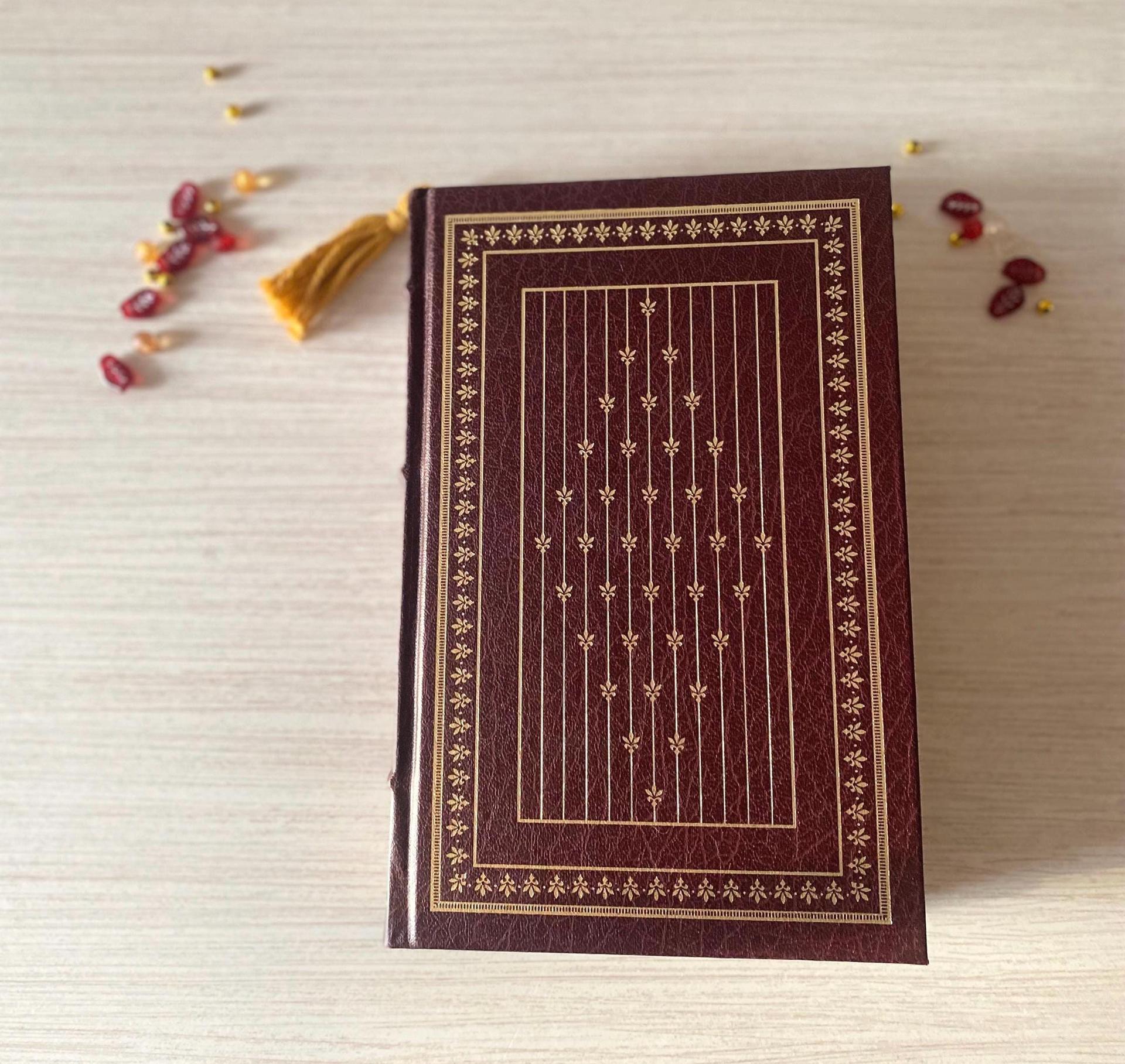Fall Crochet Bookmark Set of 3: Autumn Colors, Daisy Stitch, Tassel Bookmarks thumbnail 4