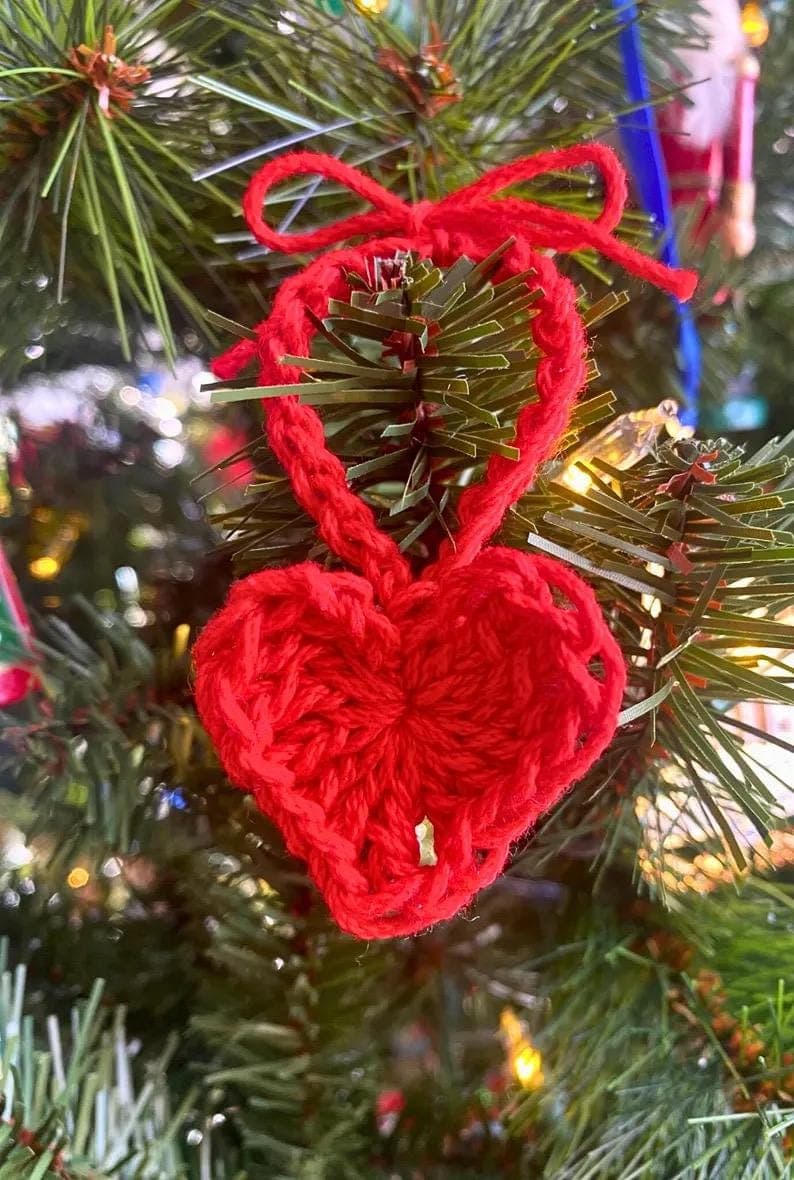 Crochet Mini Heart with Bow, Handmade Crochet Decoration, Crochet Cotton Heart thumbnail 9