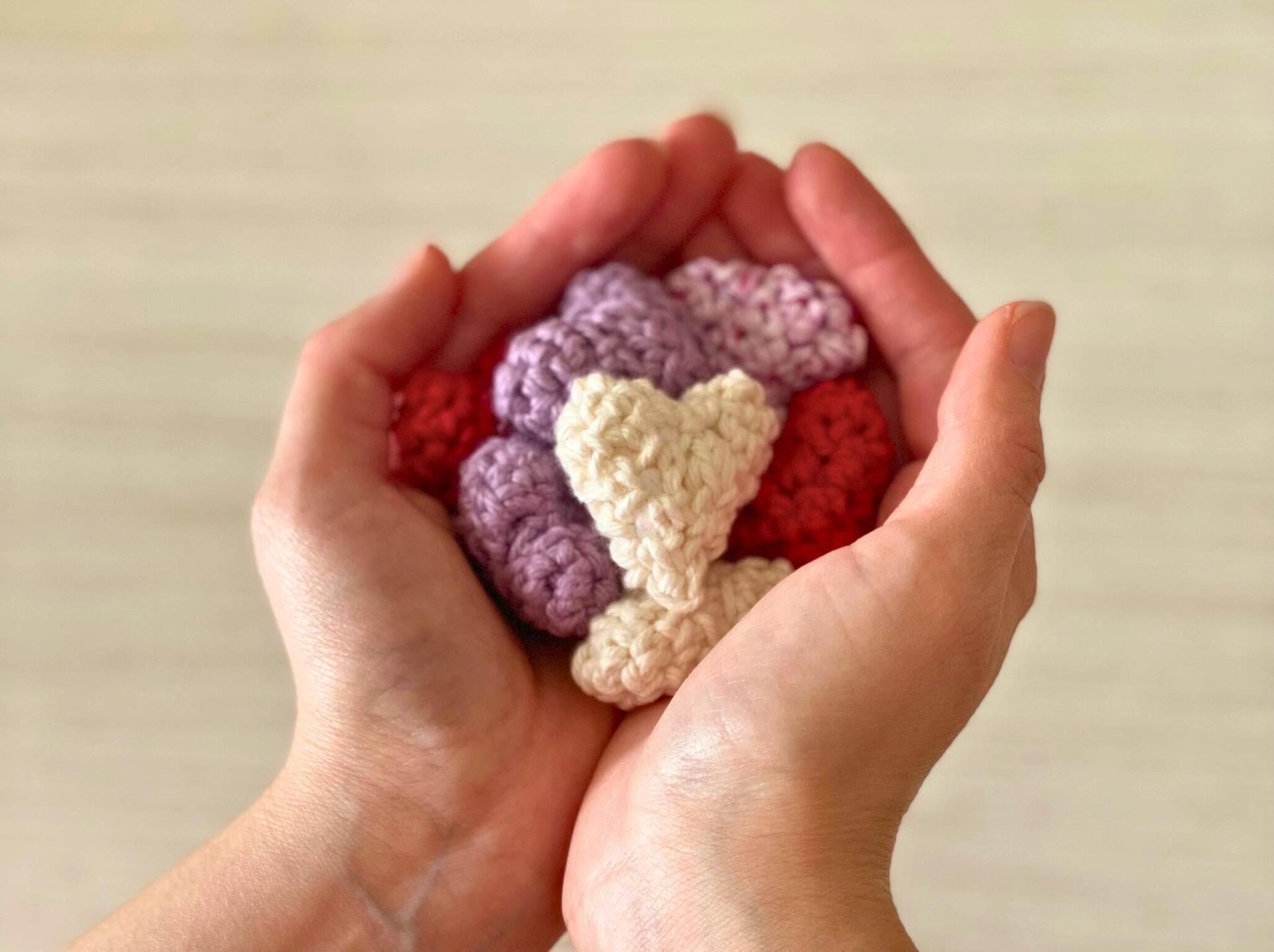 Crochet Mini Hearts, Tiny Heart Set, Amigurumi Cotton Heart Set, Custom Colors