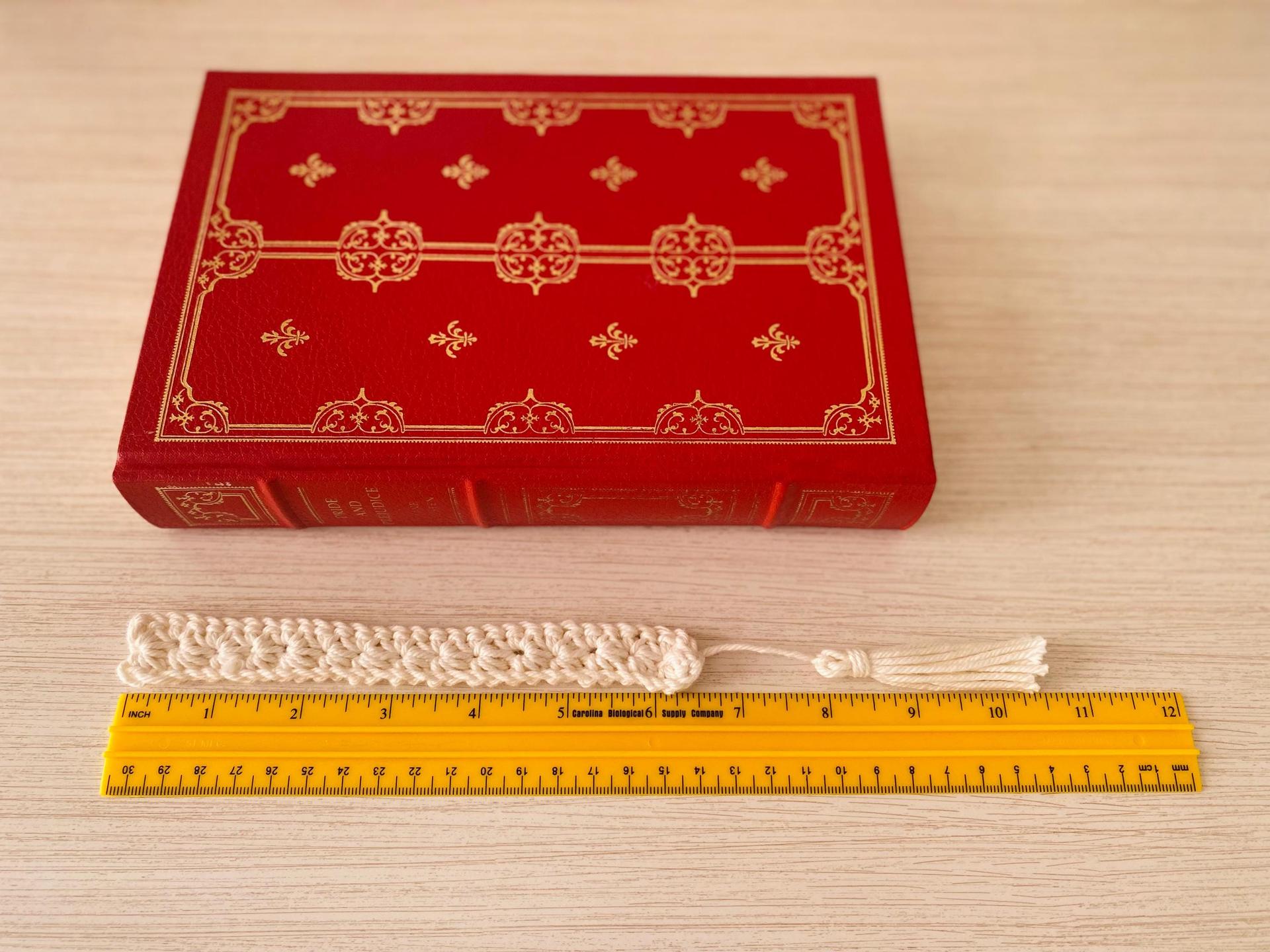 Crochet Cotton Bookmark with Tassel - Set of 3, Customizable, Handmade Book Lover Gift thumbnail 9