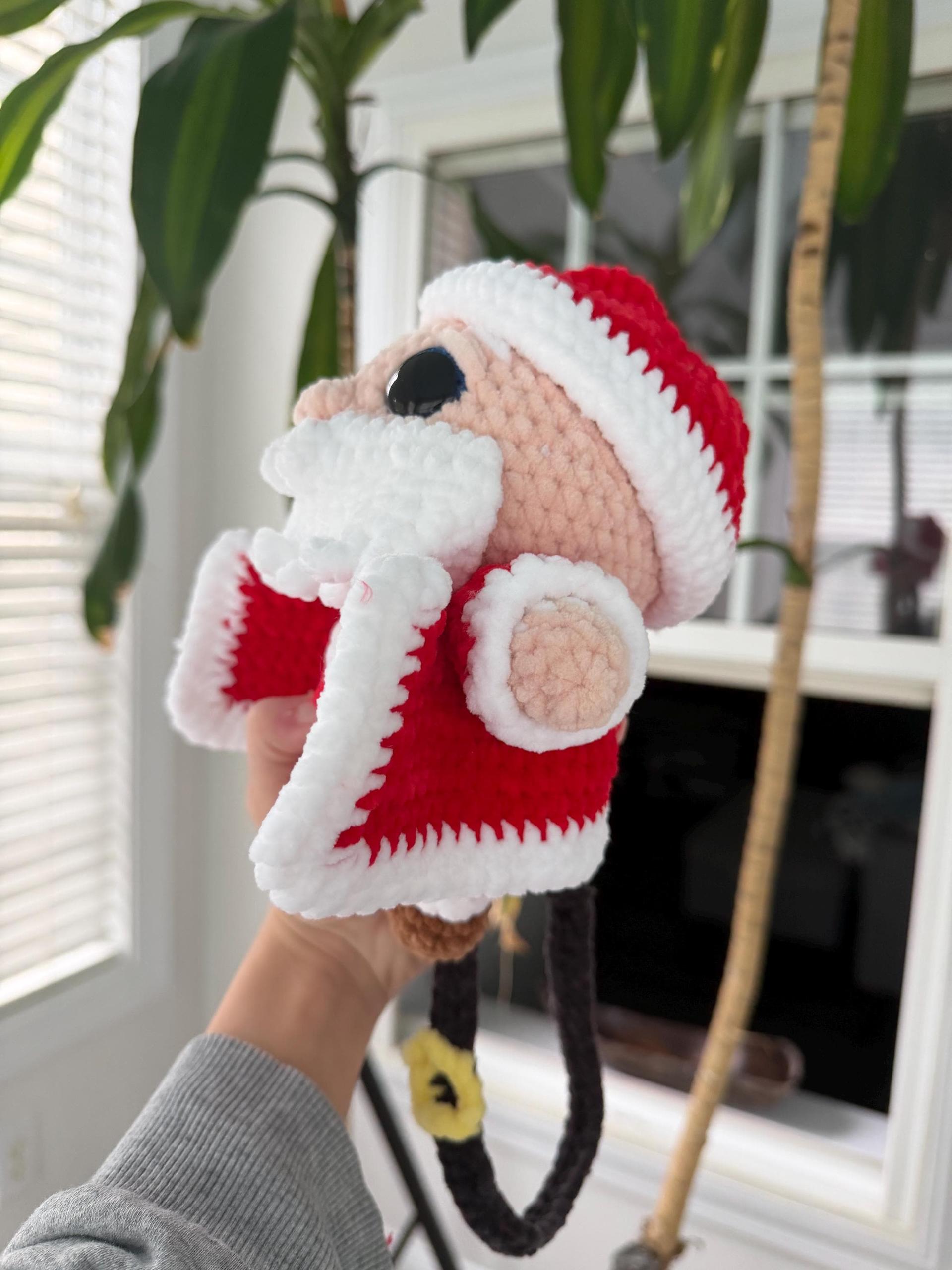 Crocheted Santa Clause Plush With Removable Belt/coat thumbnail 5