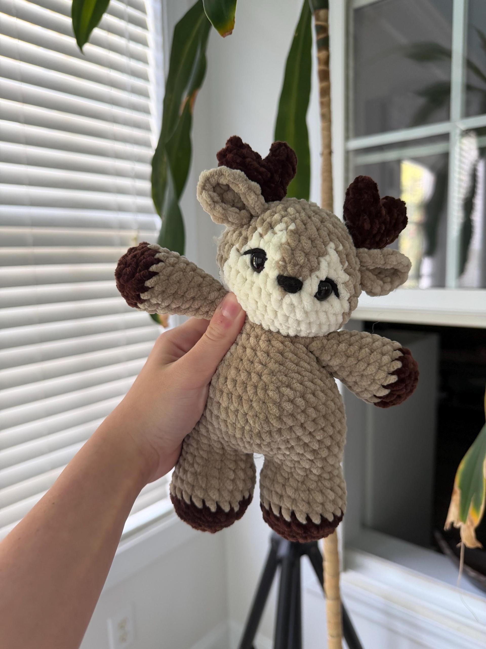 Low-Sew PDF Crochet Pattern | Darcy The Reindeer - Chubby Foresters Collection | thumbnail 6