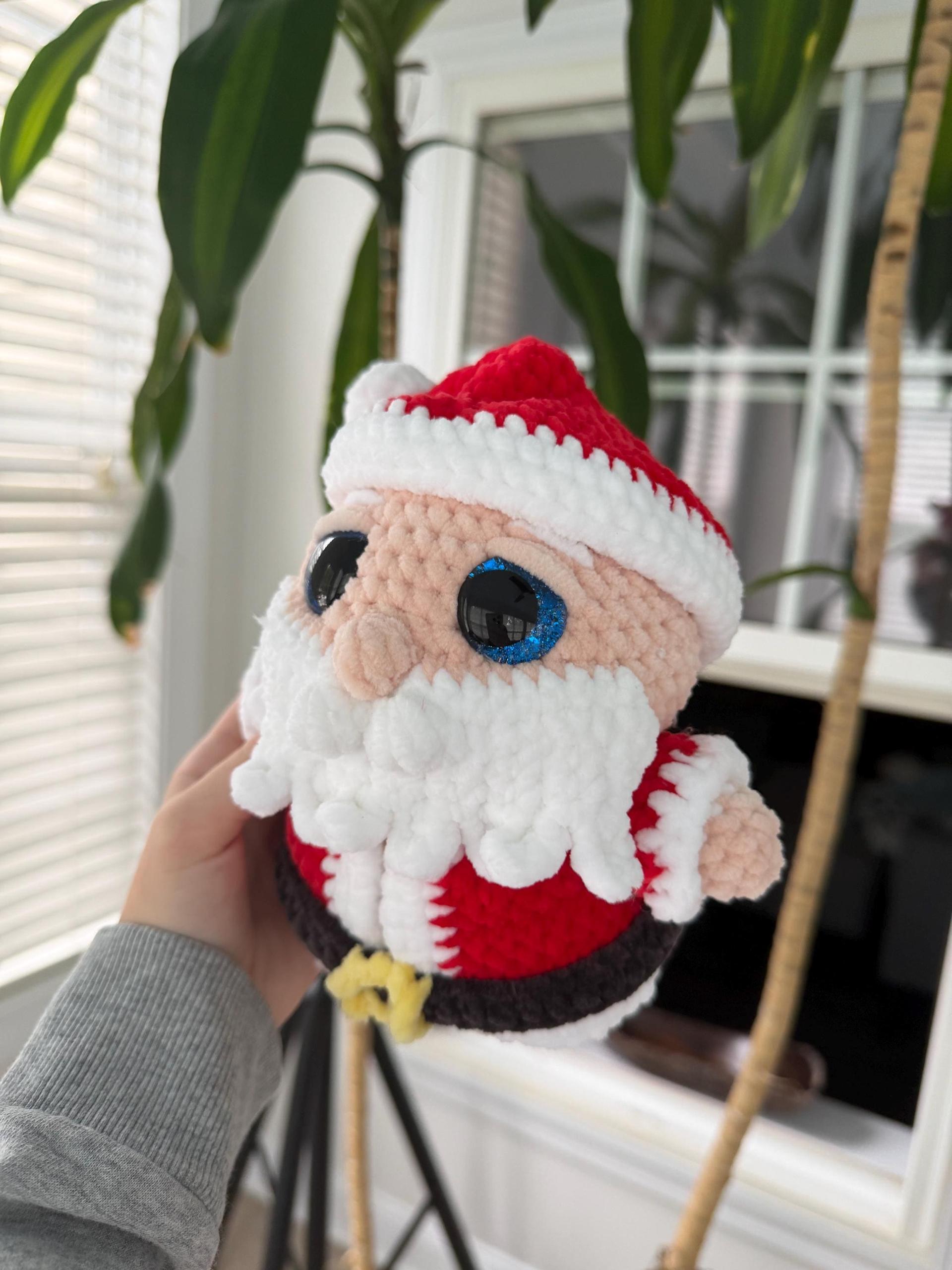 Crocheted Santa Clause Plush With Removable Belt/coat thumbnail 2