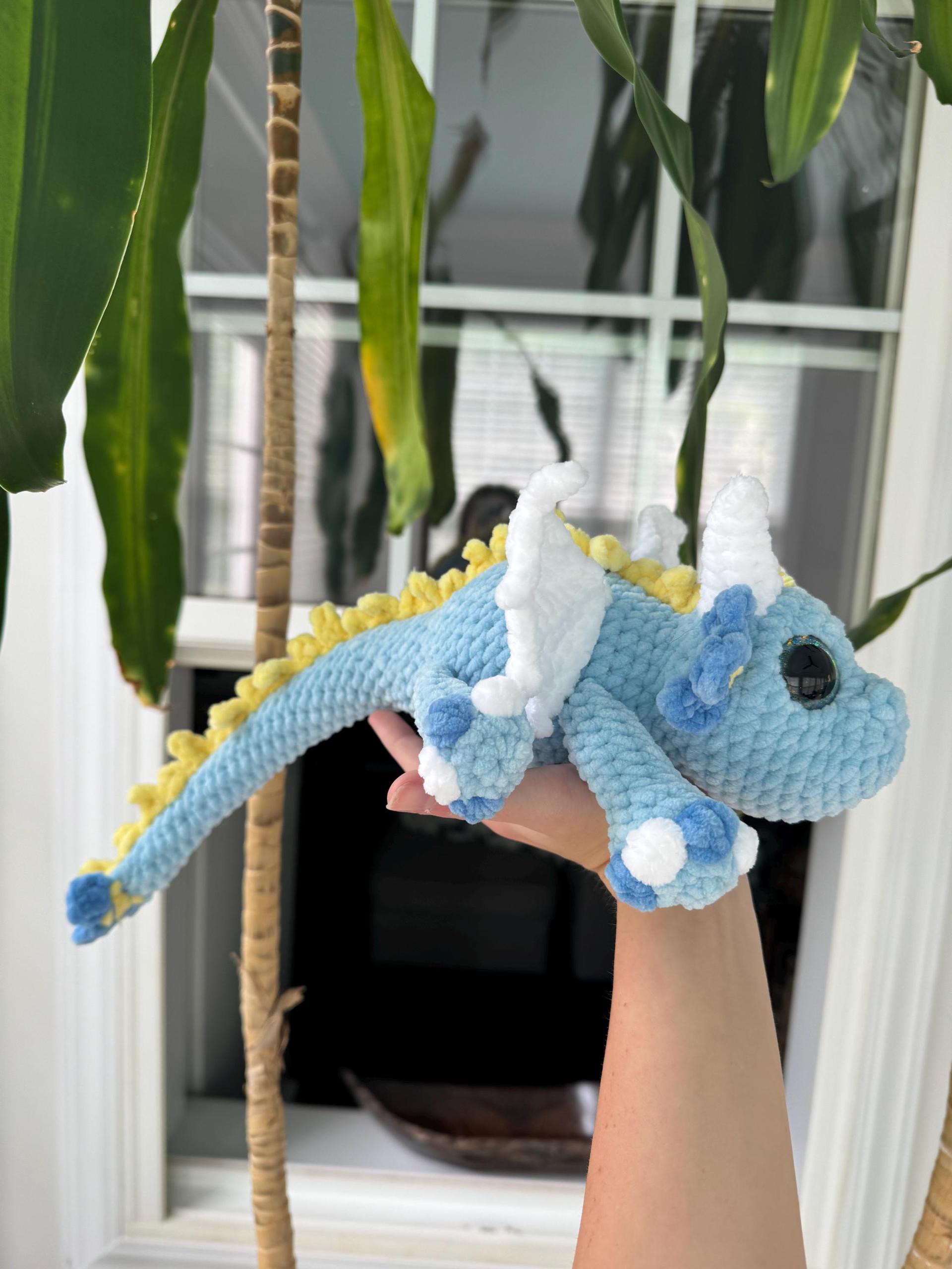Forget Me Not Flower Dragon / Handmade Crocheted Plushie thumbnail 4