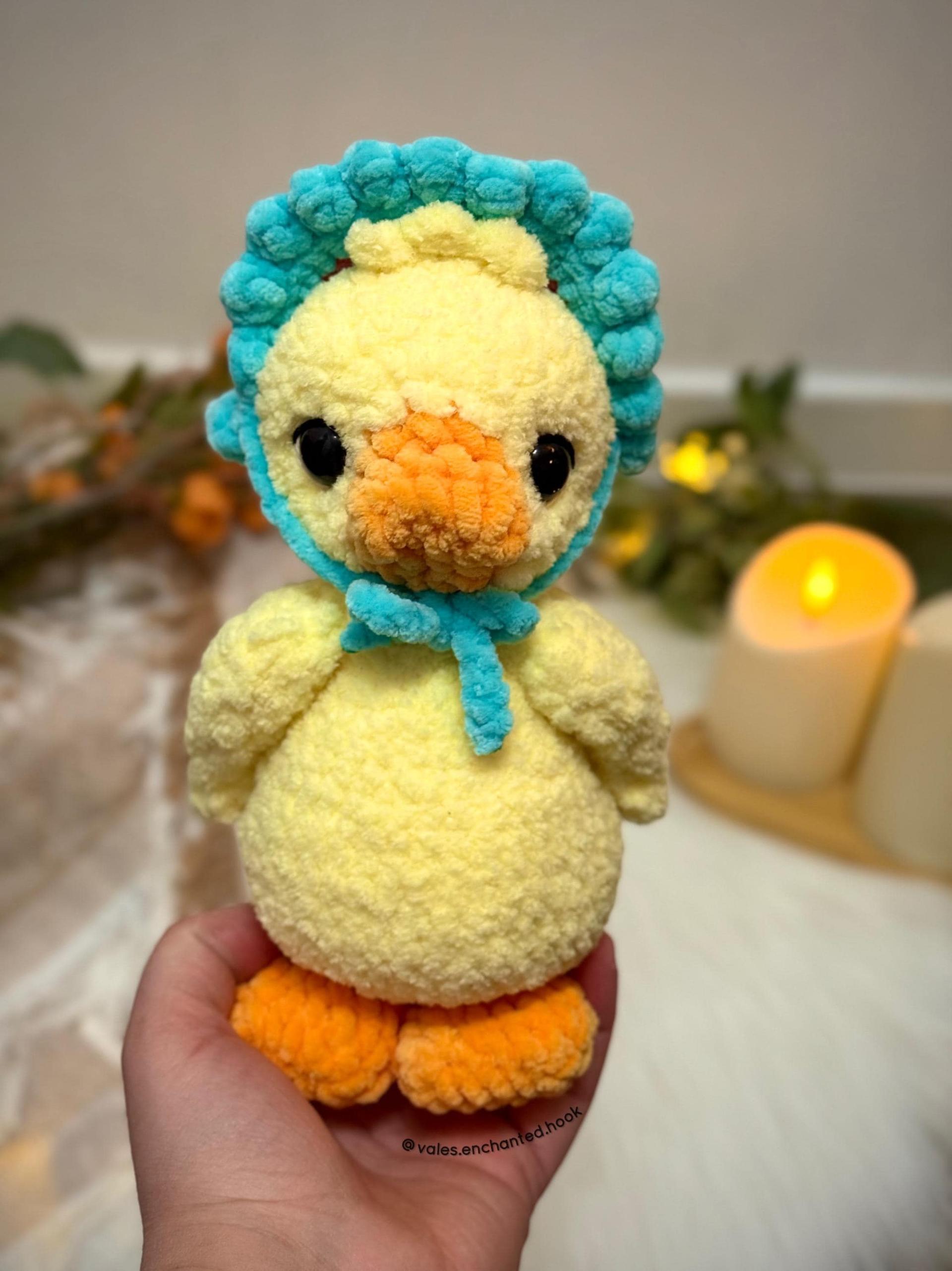Lily the Duckling-Amigurumi Pattern thumbnail 2