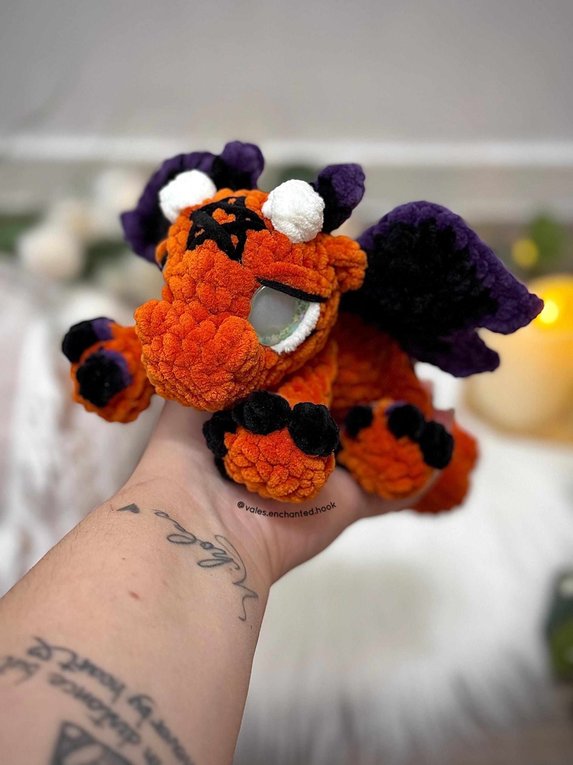 Stacy the tiny Halloween’s Dragon thumbnail 2