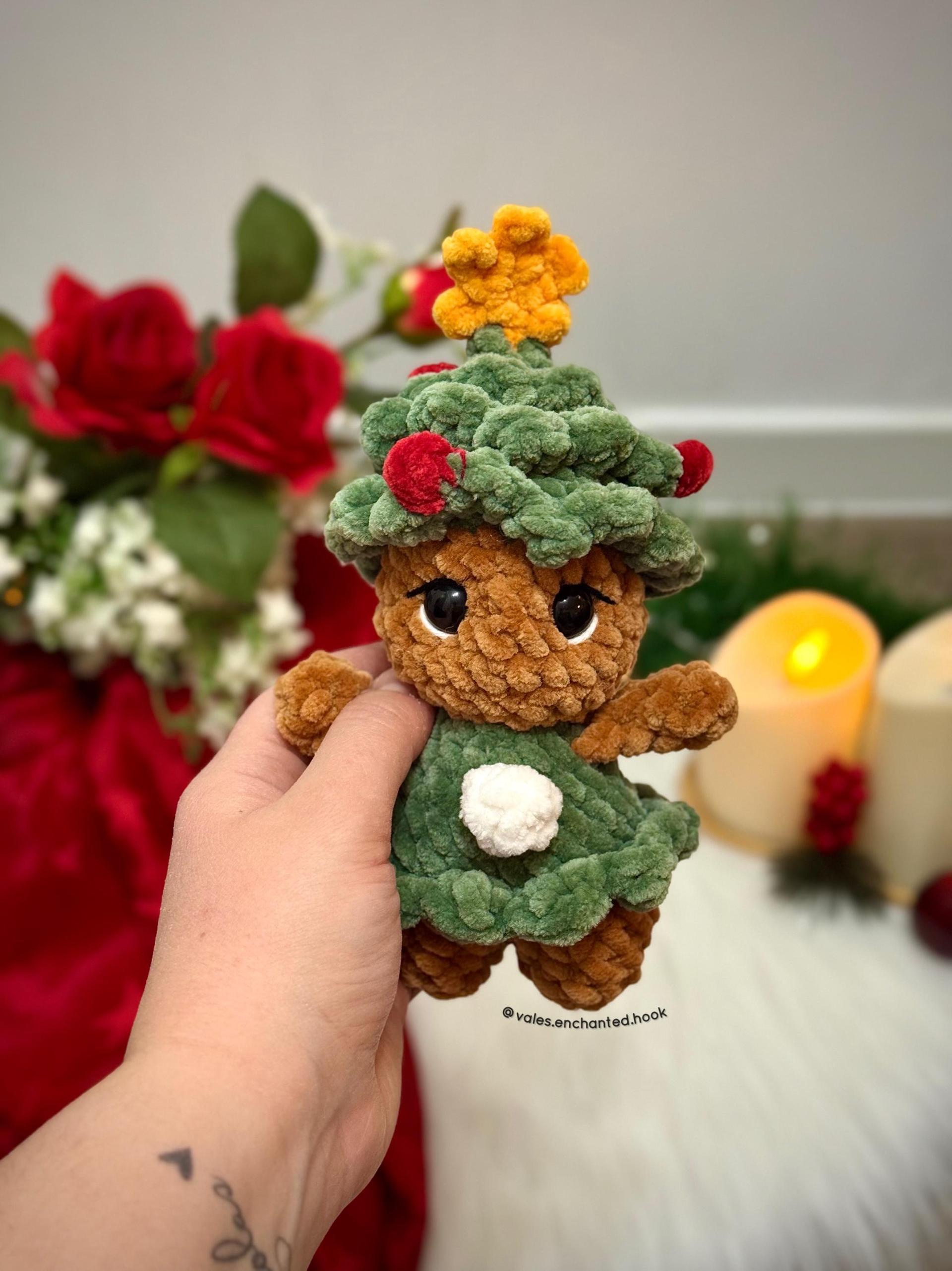 Tracy The Gingerbread Girl-Amigurumi Pattern thumbnail 5