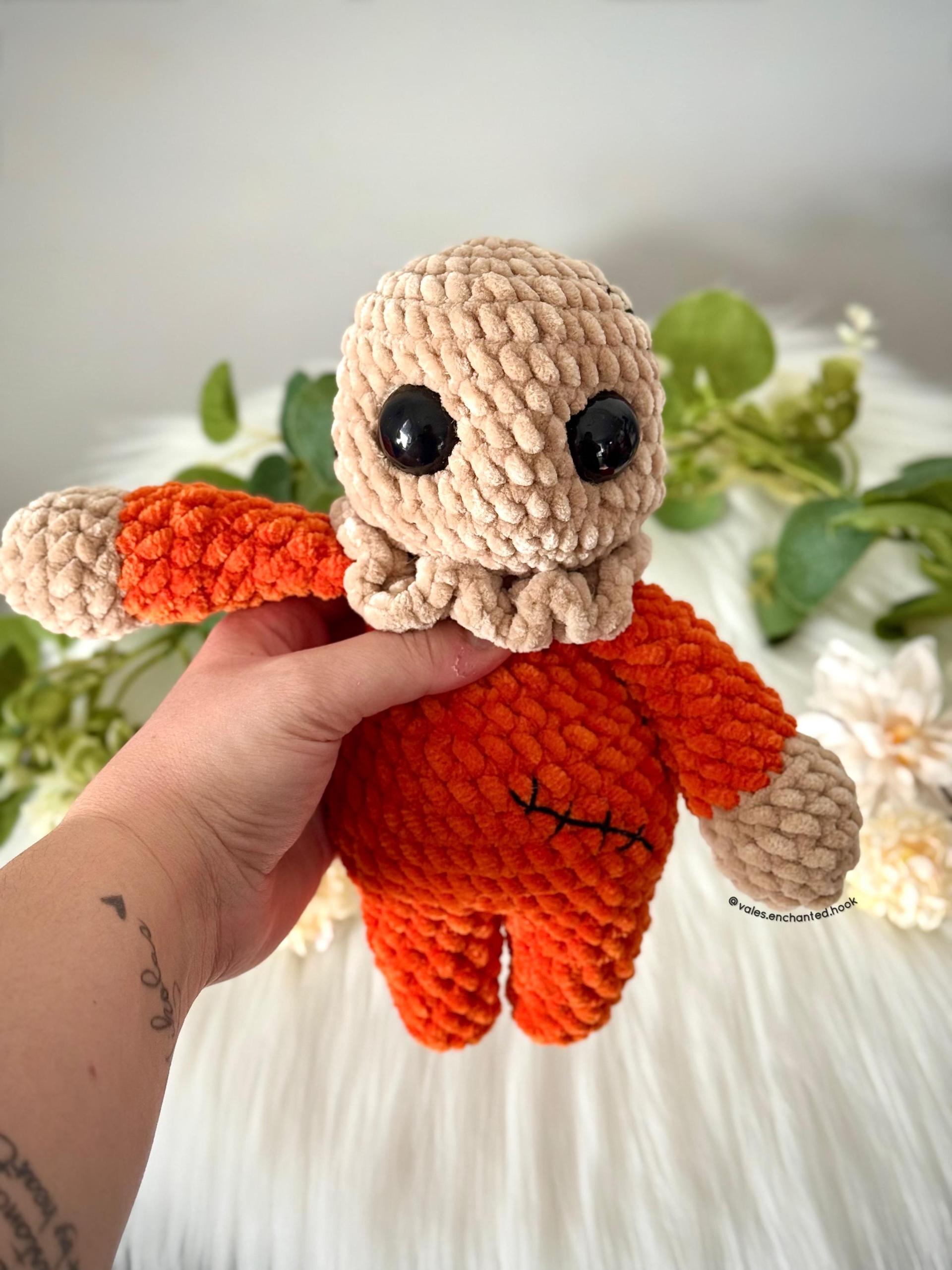 Bogle the Scarecrow-Amigurumi Pattern thumbnail 3
