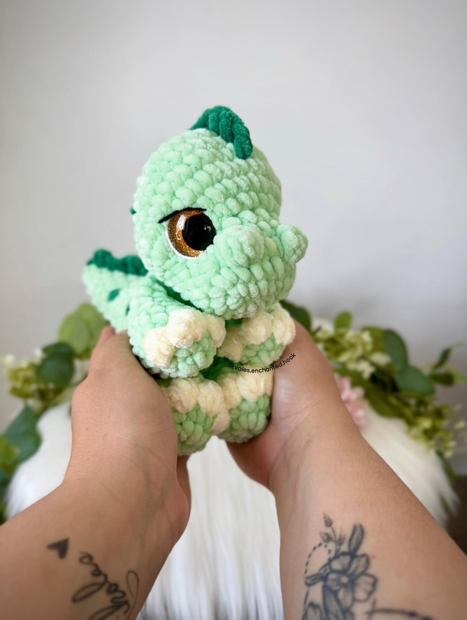 Denver the Dinosaur-Amigurumi Pattern thumbnail 4