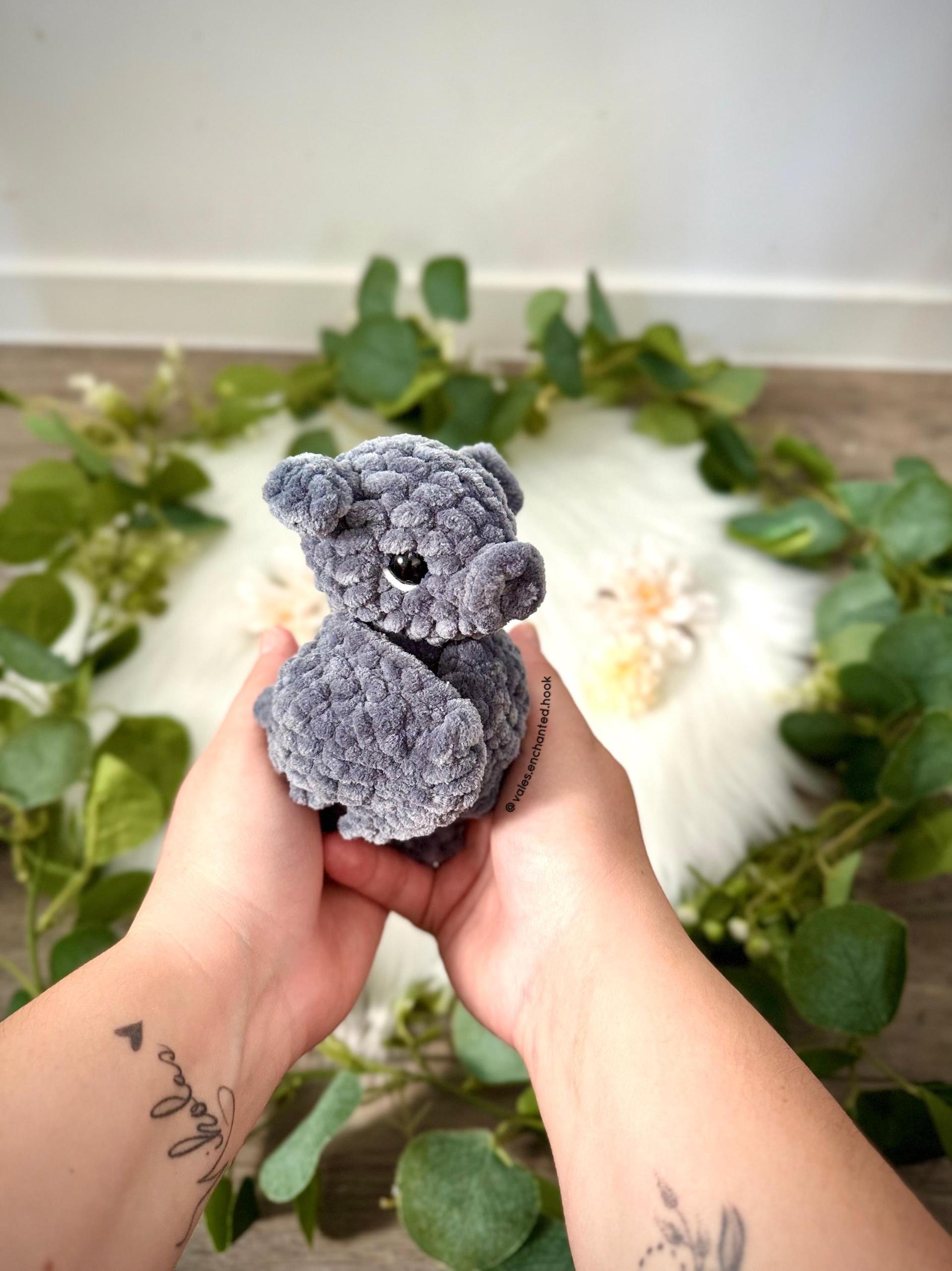 Shadow The Bat-Amigurumi Pattern thumbnail 2