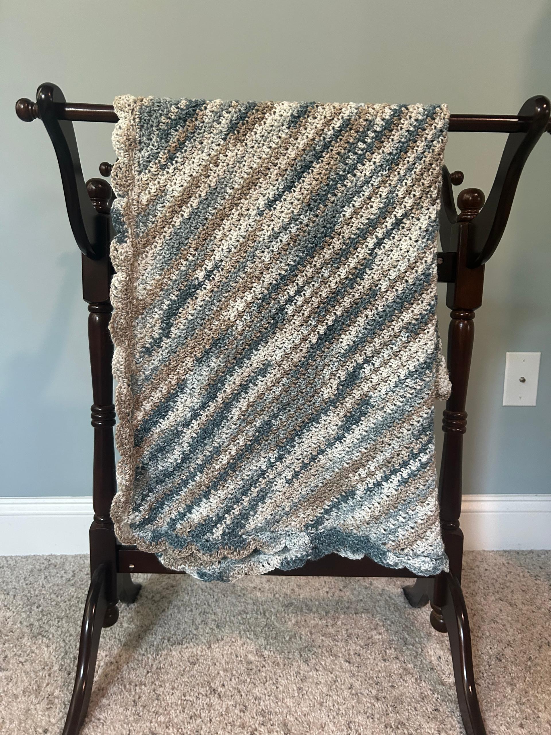C2C Lemon Peel Stitch Baby Blanket thumbnail 2