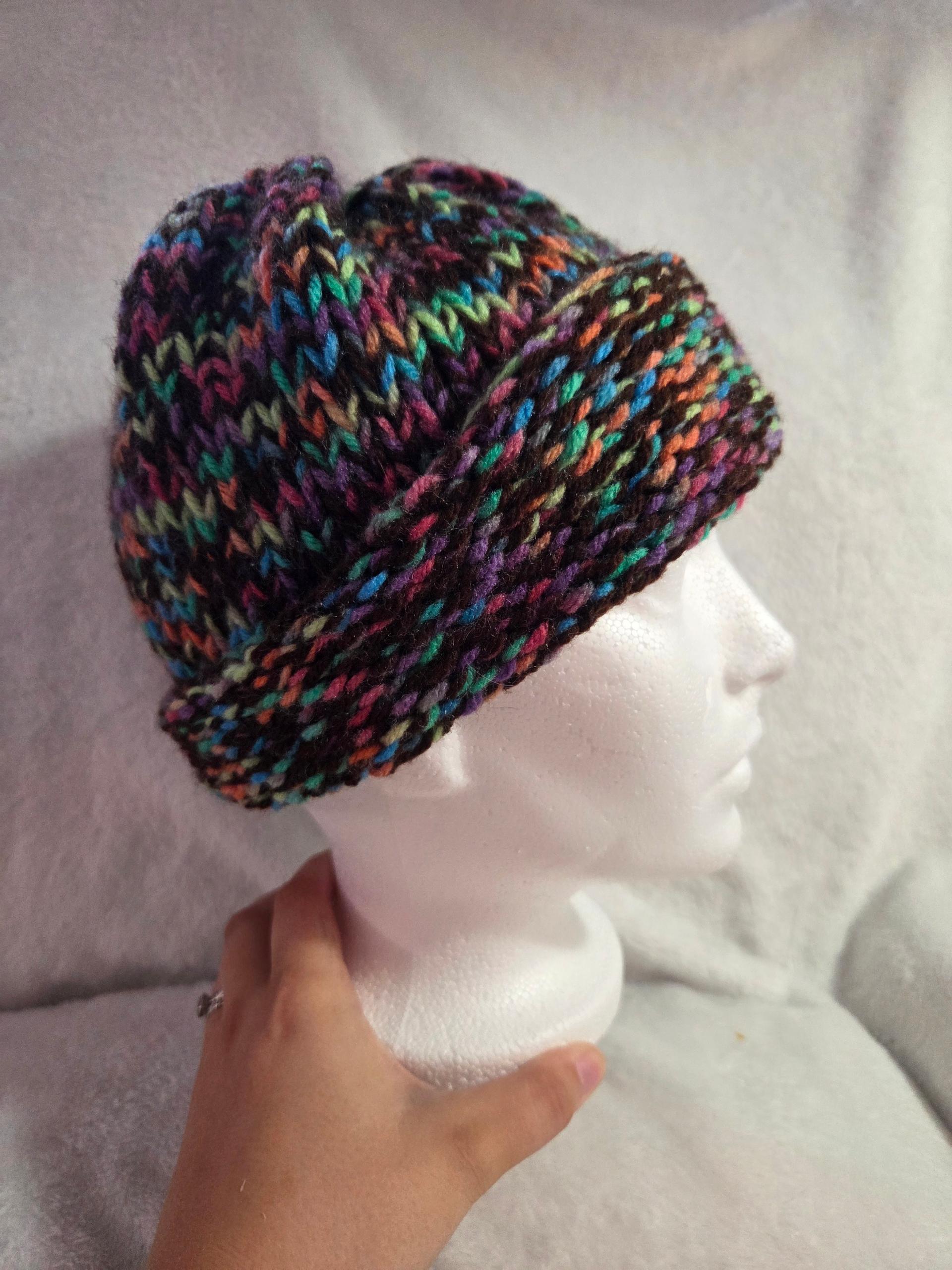 Knitted Beanie- Adult thumbnail 5