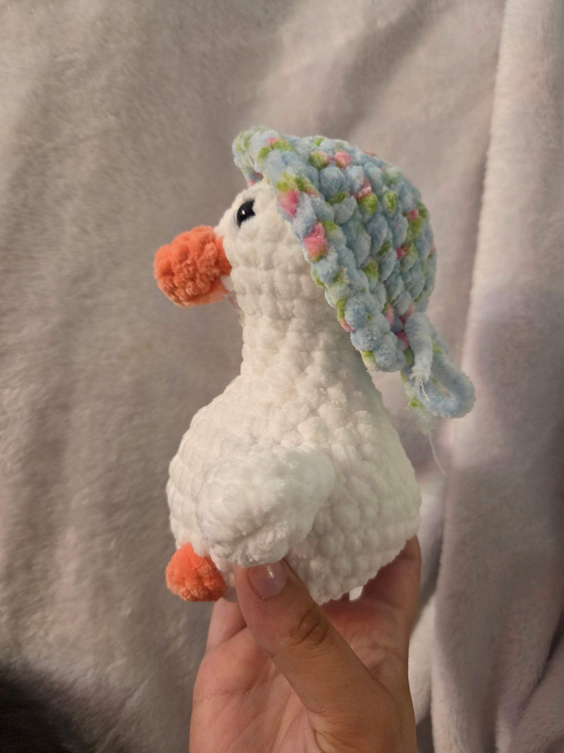 Goose Plush thumbnail 2
