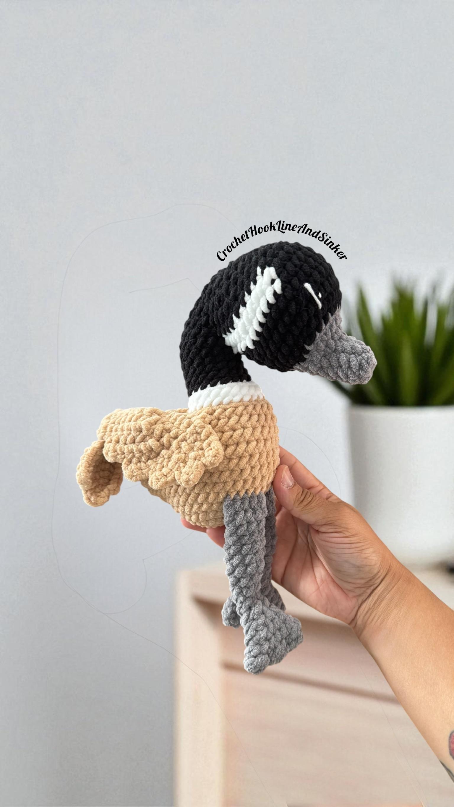 Mal the Duck/Goose Crochet Pattern thumbnail 5