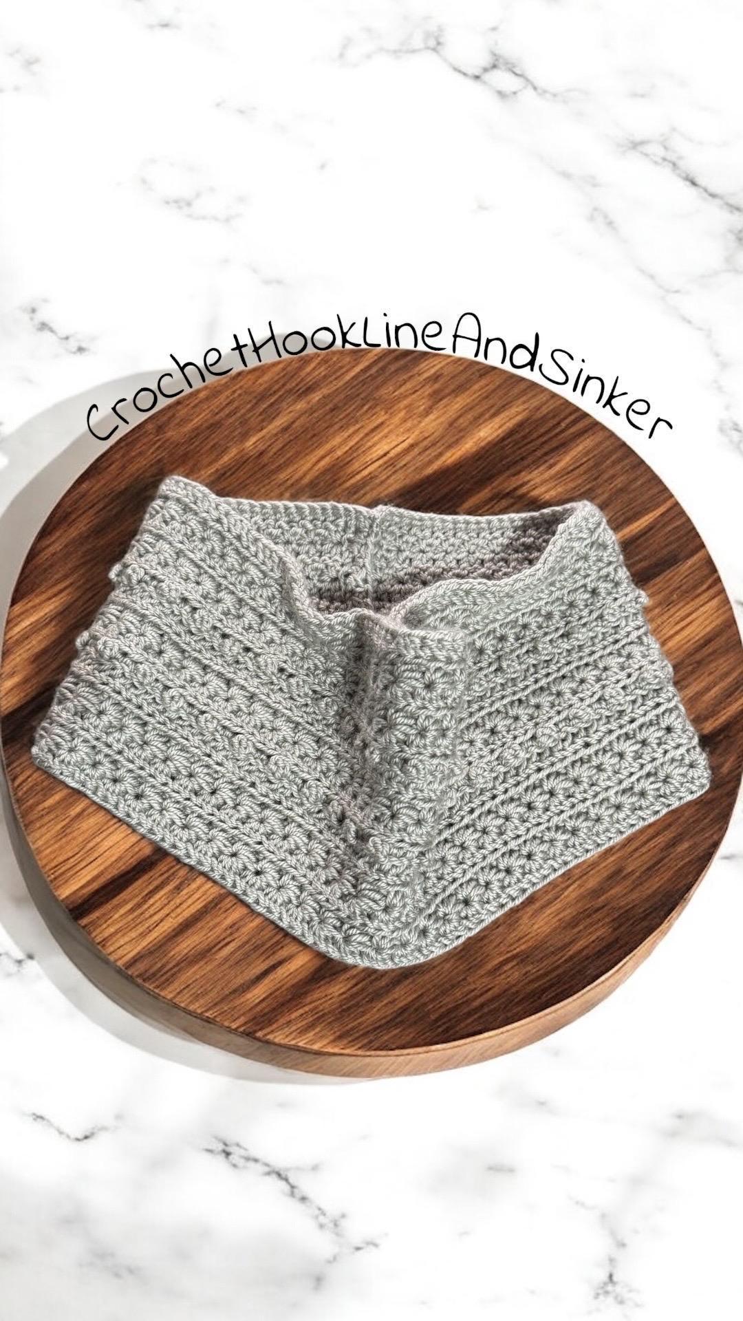The Starberry Burst Infinity Scarf Crochet Pattern thumbnail 5