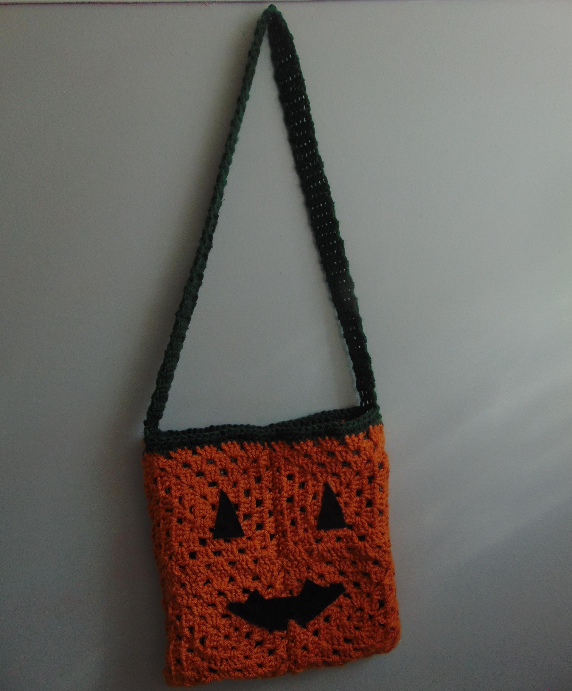 Jack O Lantern granny square tote bag